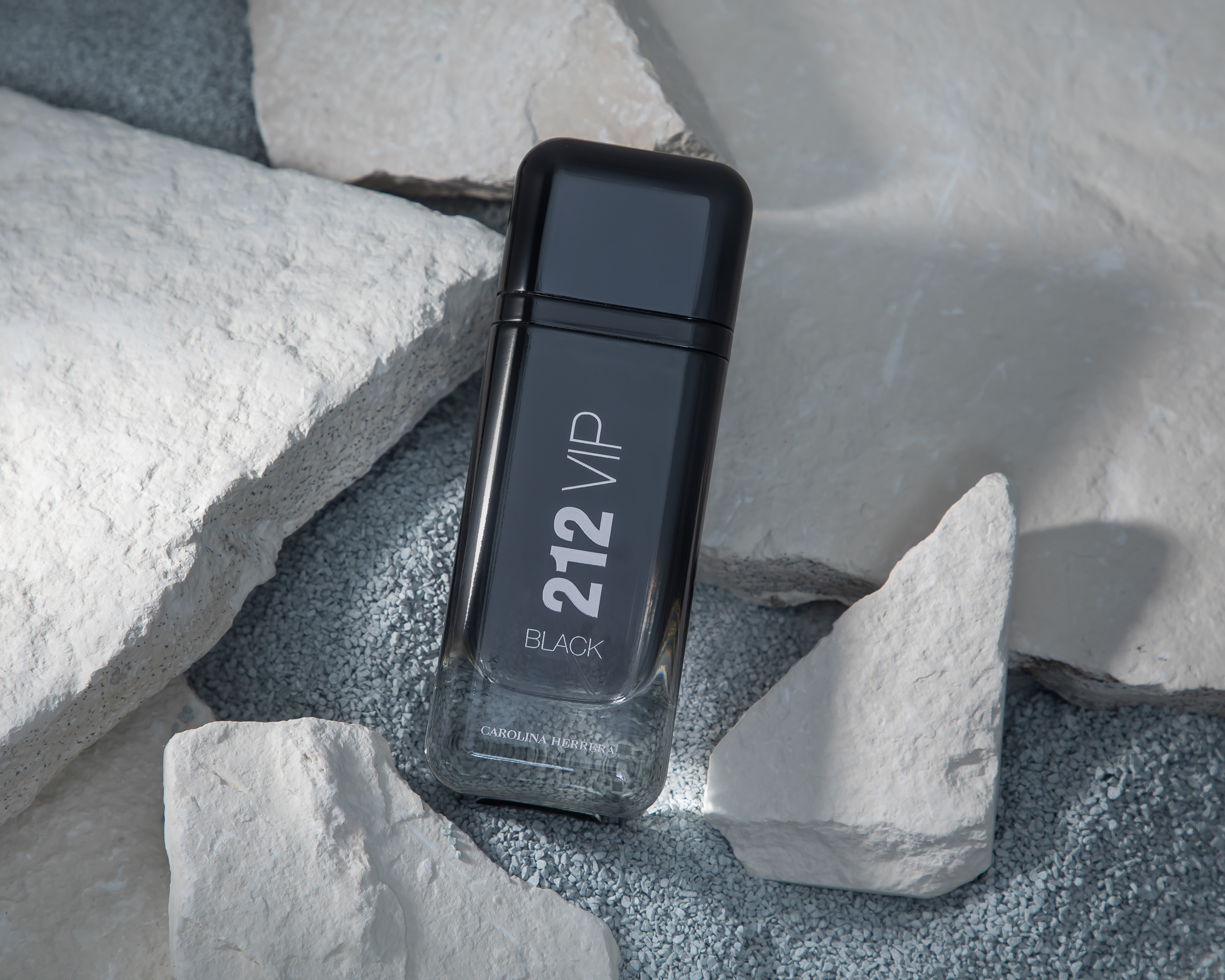 Foto 3 | Foto 3 | Perfume Carolina Herrera 212 VIP Black Eau de Parfum 100 ml