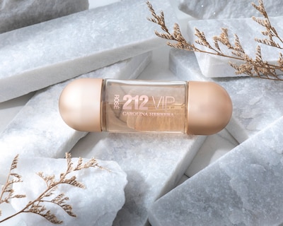 Foto 3 | Foto 3 | Perfume Carolina Herrera 212 VIP Rosé Eau de Parfum 30 ml