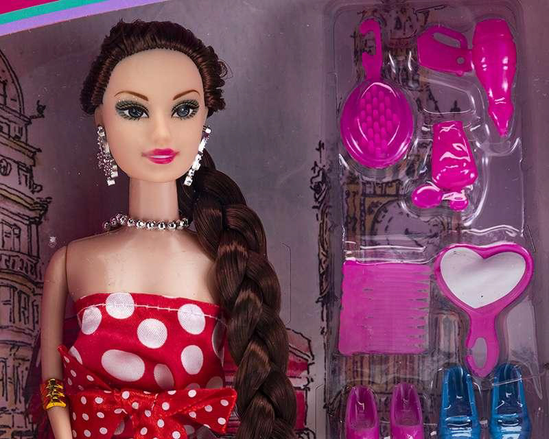 Foto 4 pulgar | Foto 3 | Muñeca Belúla con Accesorios