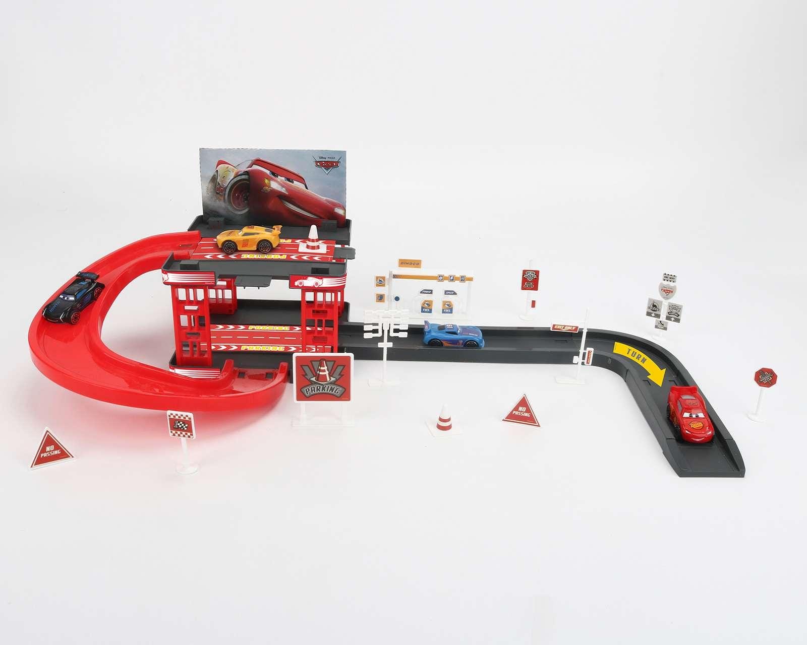 Foto 1 | Foto 1 | Pista de Carreras Disney Cars Parking Lot