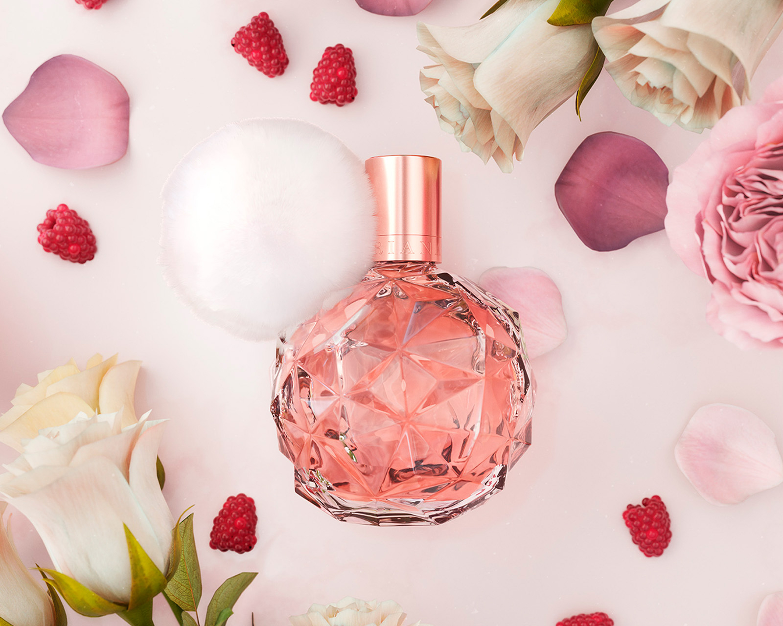 Foto 4 | Foto 4 | Perfume Ariana Grande Ari Eau de Parfum 50 ml