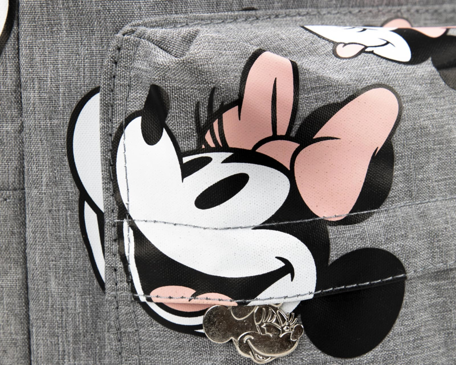 Foto 7 pulgar | Foto 6 | Mochila Disney Minnie Mouse Gris