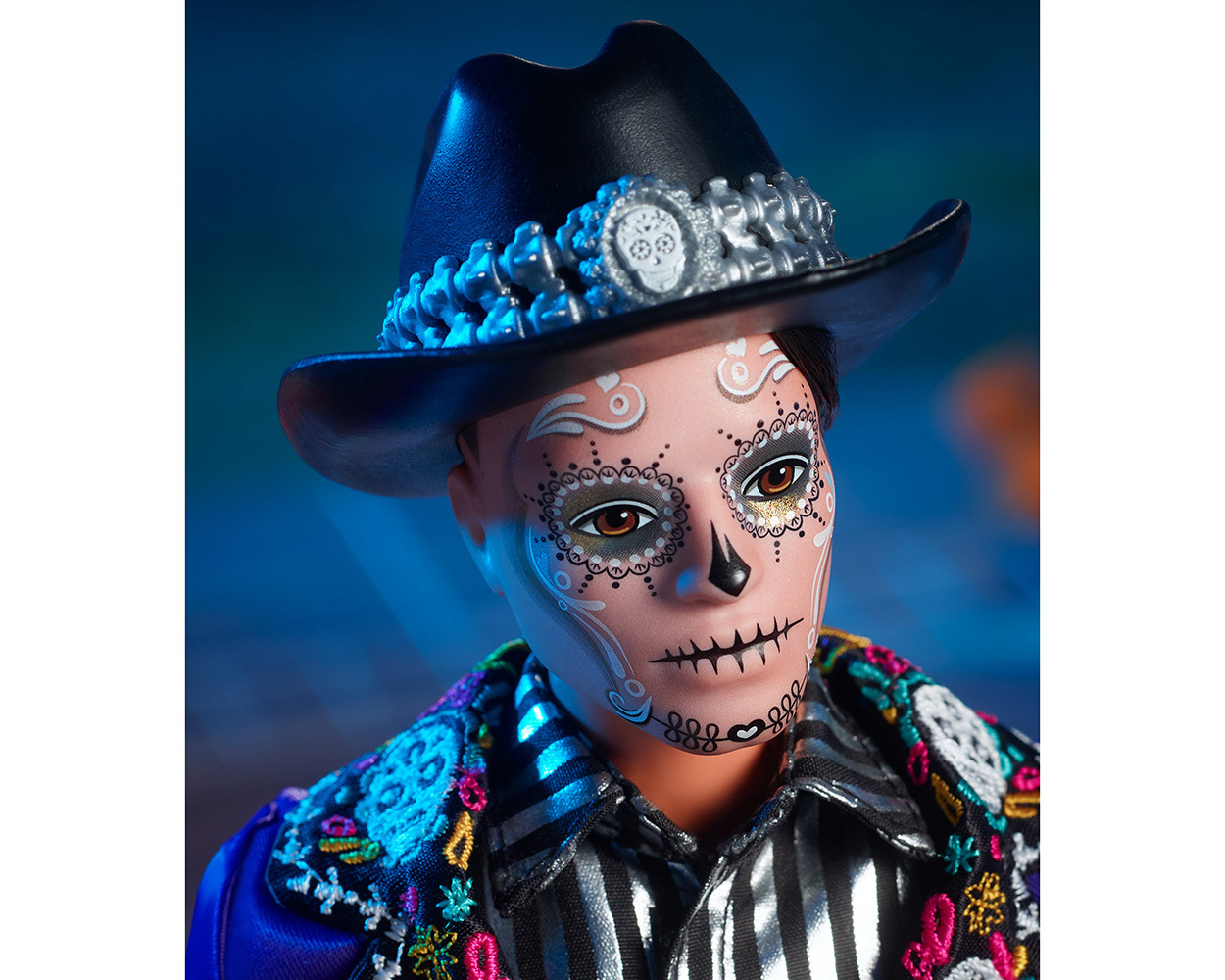 Foto 10 | Foto 10 | Muñeco Ken Barbie Signature Día de Muertos 2023