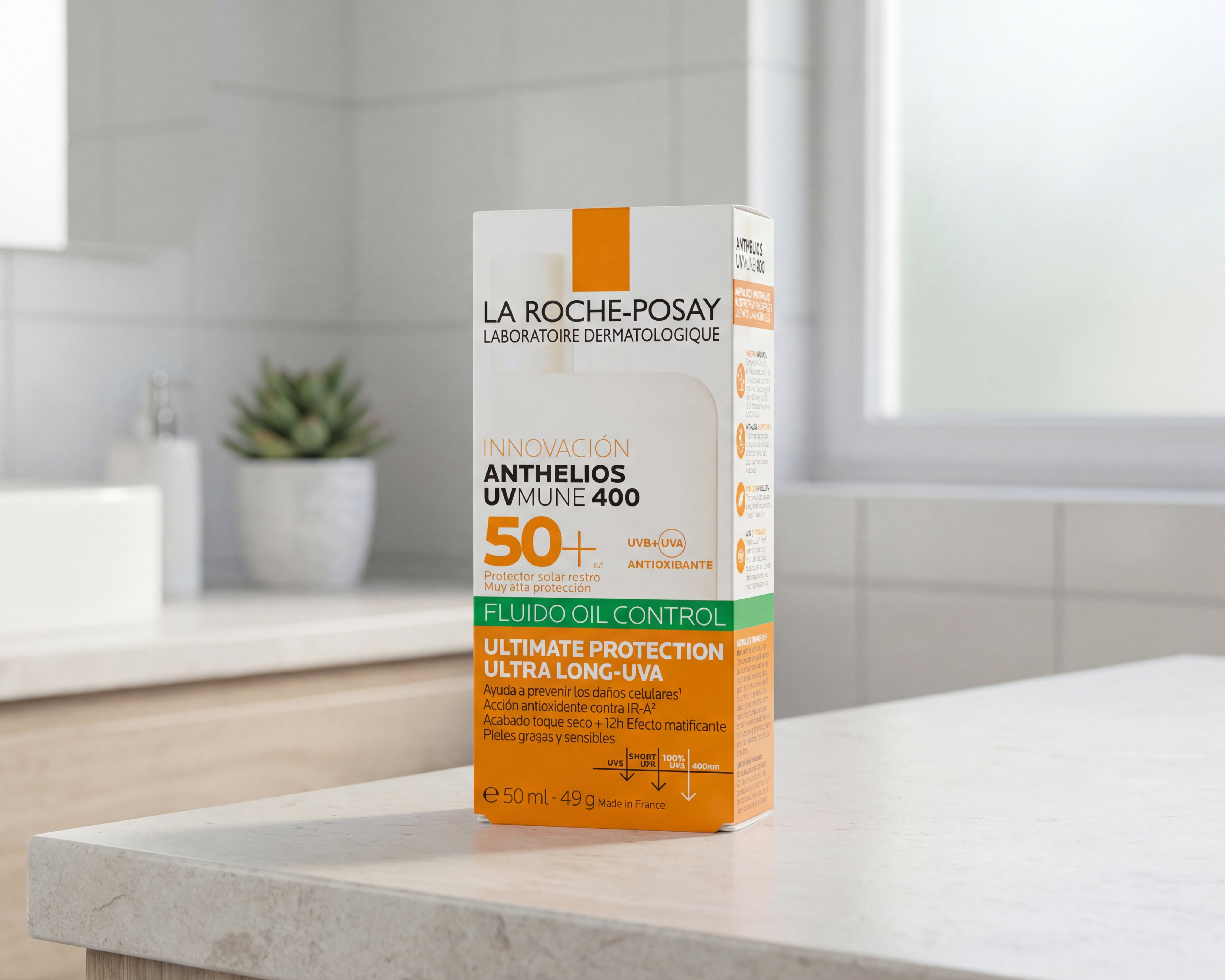 Foto 3 | Foto 3 | Protector Solar La Roche-Posay Anthelios FPS 50+ Fluido Oil Control 50 ml