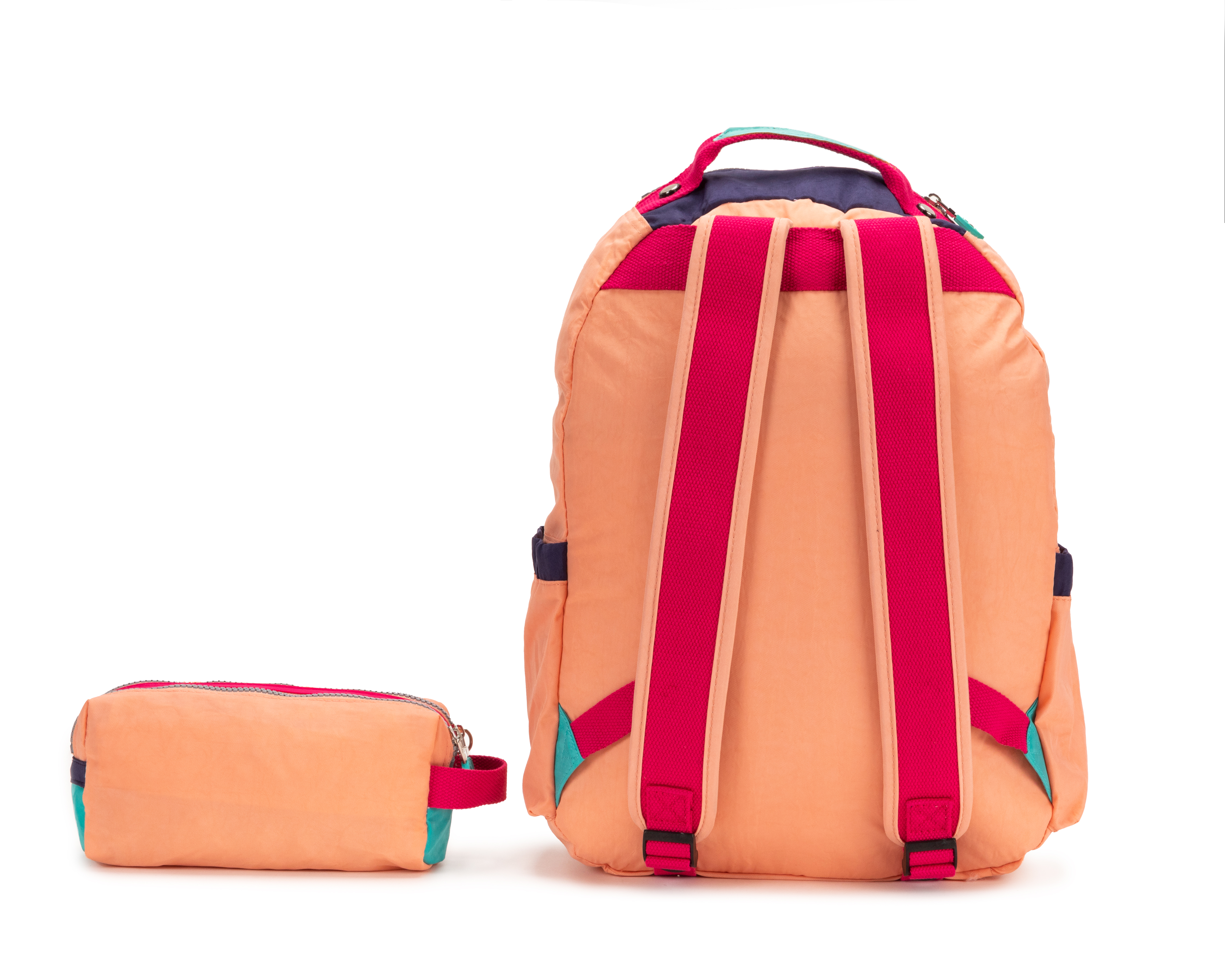 Foto 4 | Foto 4 | Mochila Girls Attitude con Lapicera