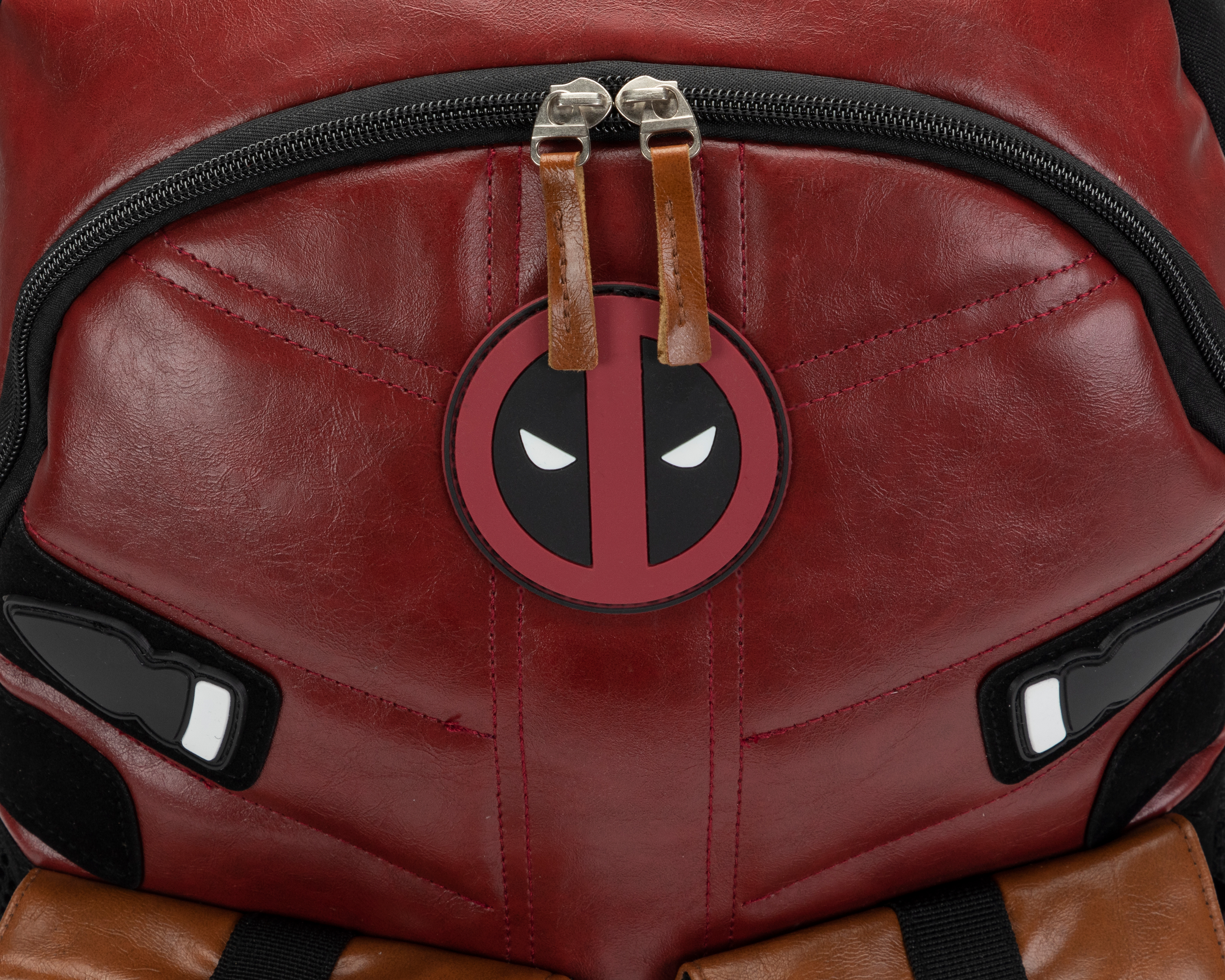 Foto 6 pulgar | Foto 5 | Mochila Marvel Deadpool Negra