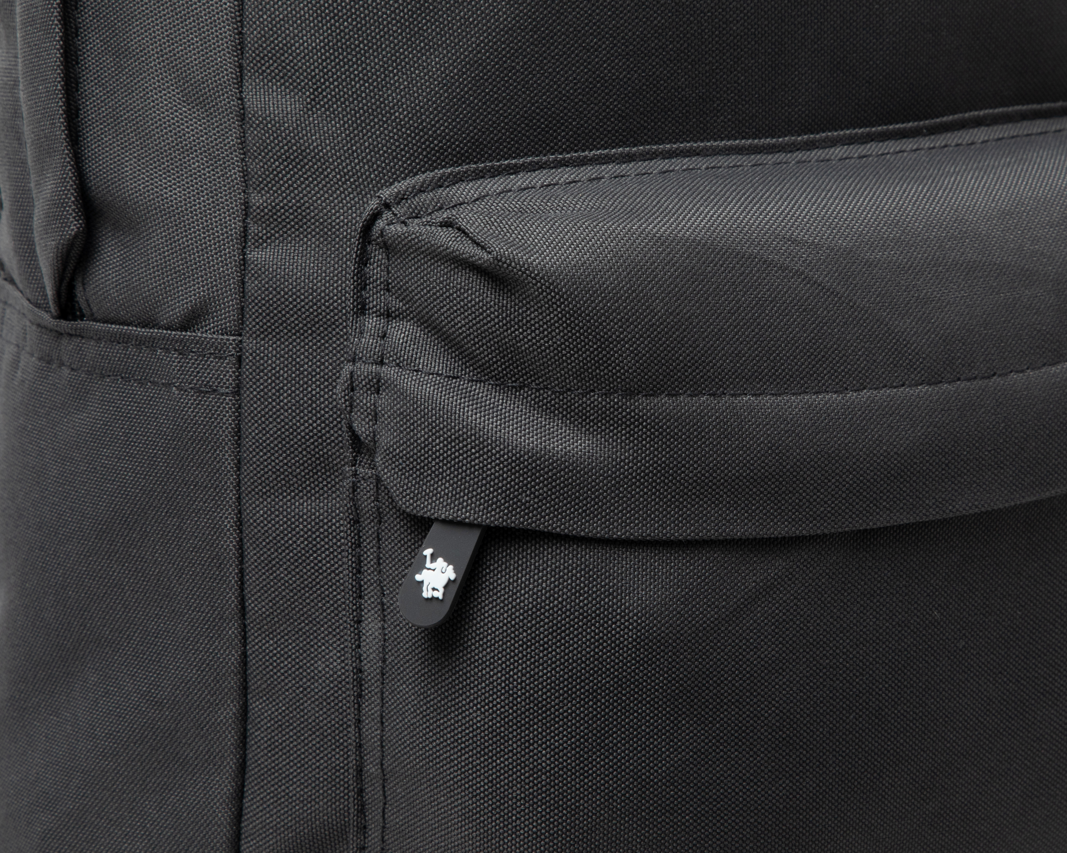 Foto 6 pulgar | Foto 5 | Mochila York Team Polo Club Gris