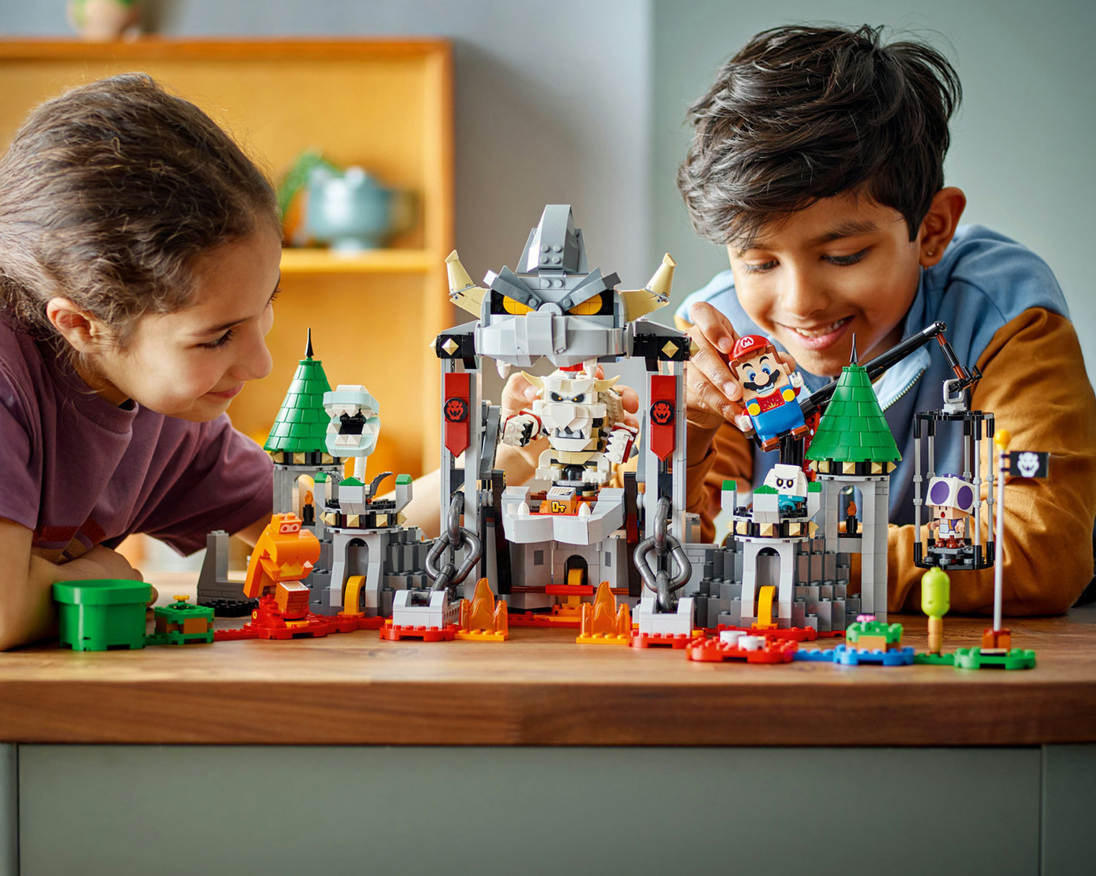 Foto 5 | Foto 5 | LEGO Super Mario: Batalla contra Bowsitos en el castillo 71423