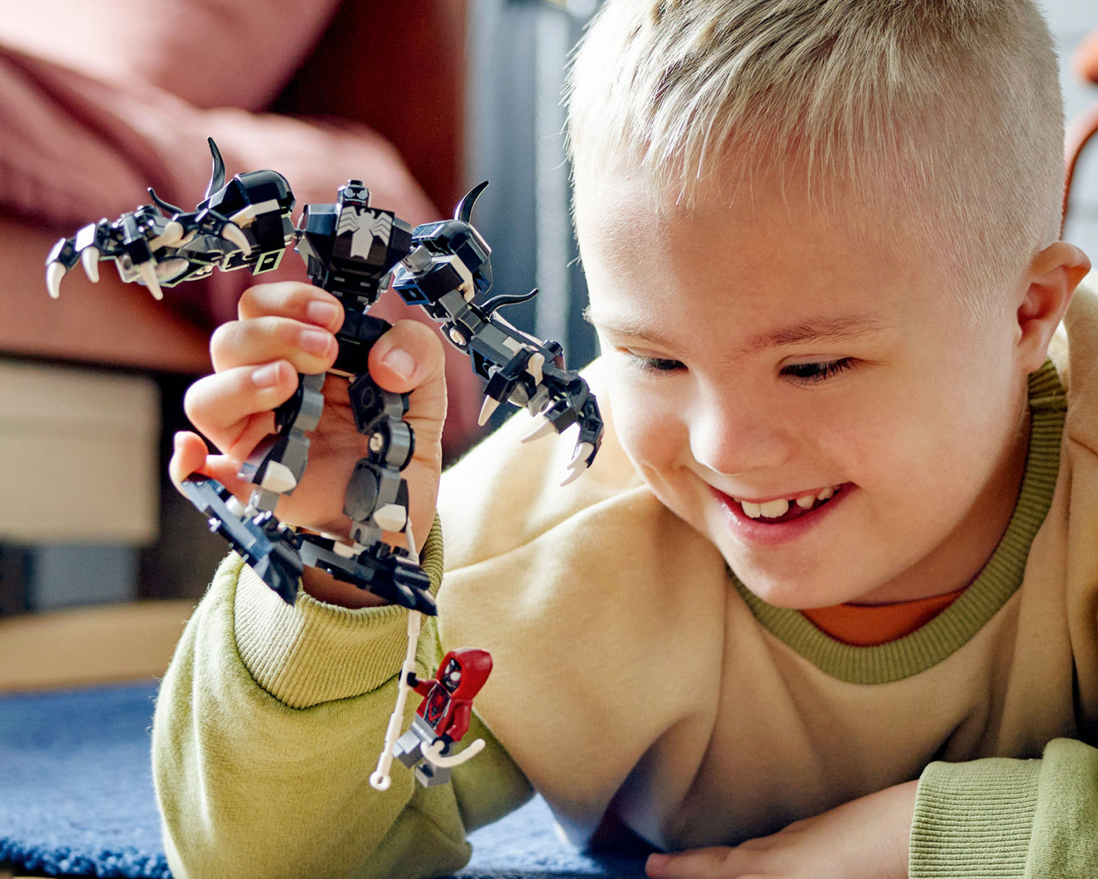 Foto 5 | Foto 5 | LEGO Marvel Armadura Robótica Venom vs. Miles Morales