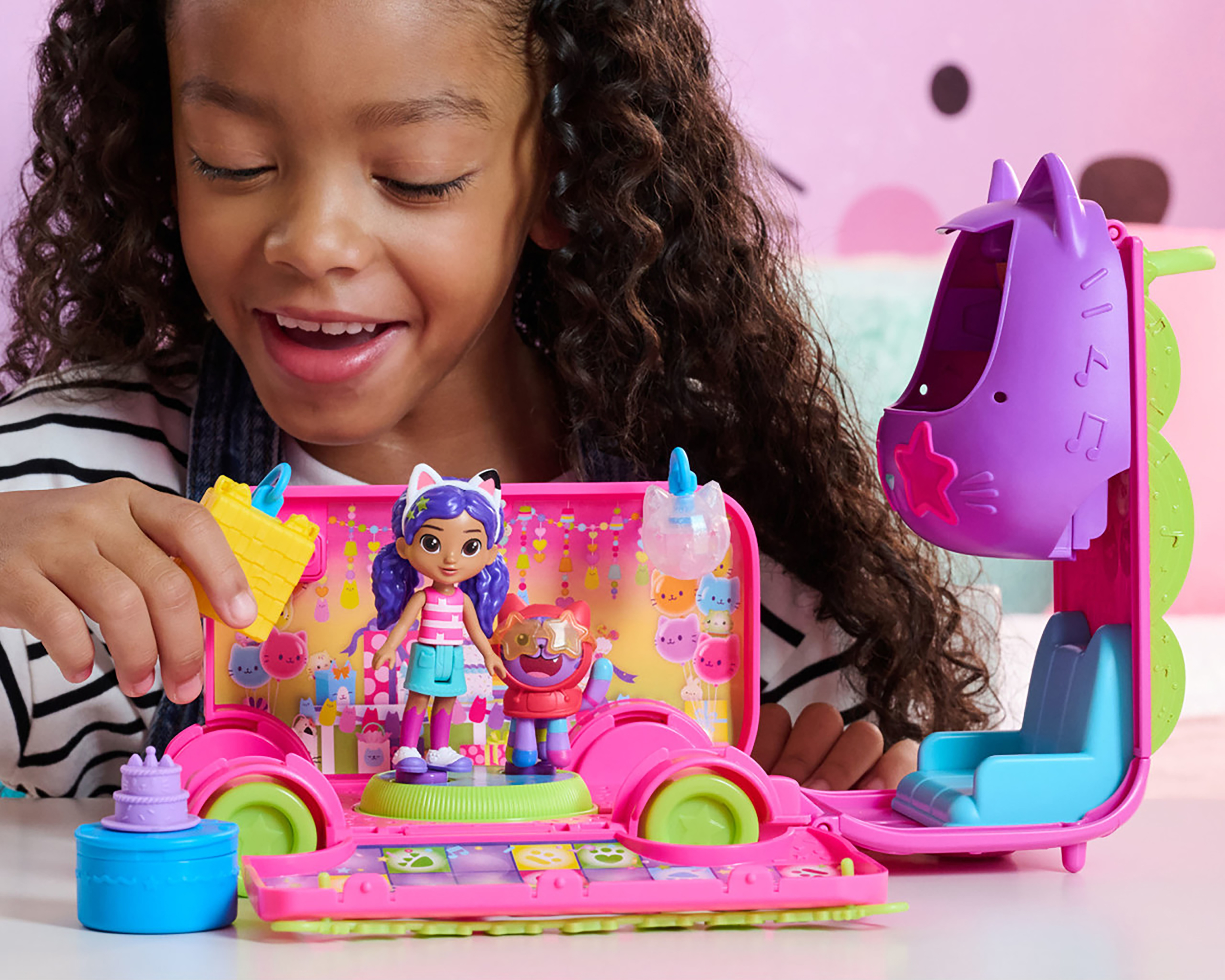 Foto 4 pulgar | Foto 3 | Autobús de Fiesta Gatuna Gabby's Dollhouse Spin Master 10 Piezas