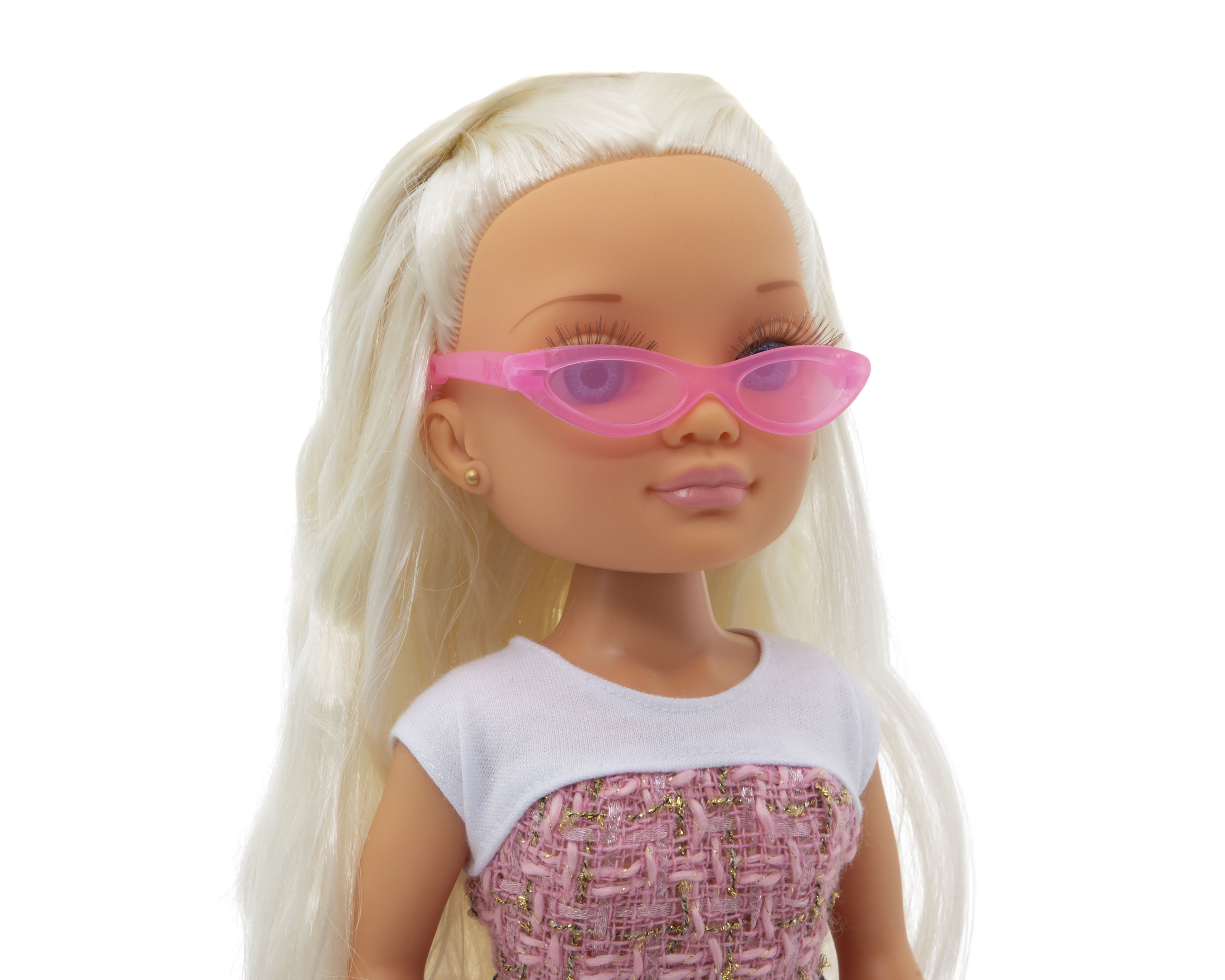 Foto 4 | Foto 4 | Muñeca Nancy Vestidor Delooks