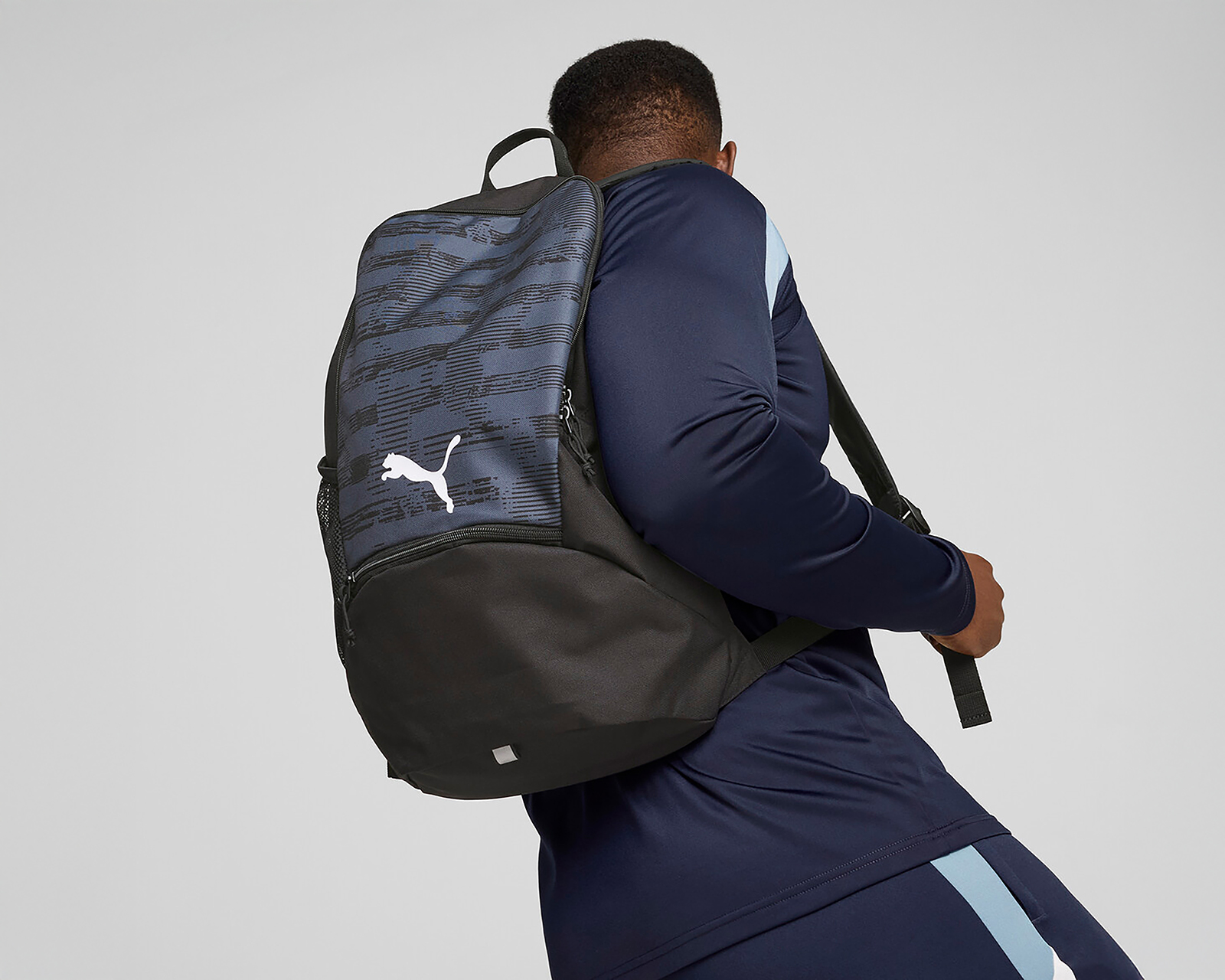Foto 6 pulgar | Foto 5 | Mochila Puma Negra con Azul