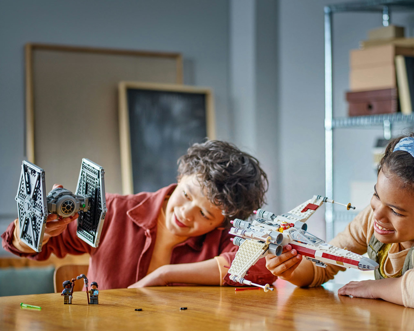 Foto 6 pulgar | Foto 5 | LEGO Star Wars: Rebuild the Galaxy The Fighter & X-Wing Mash-up 1063 Piezas