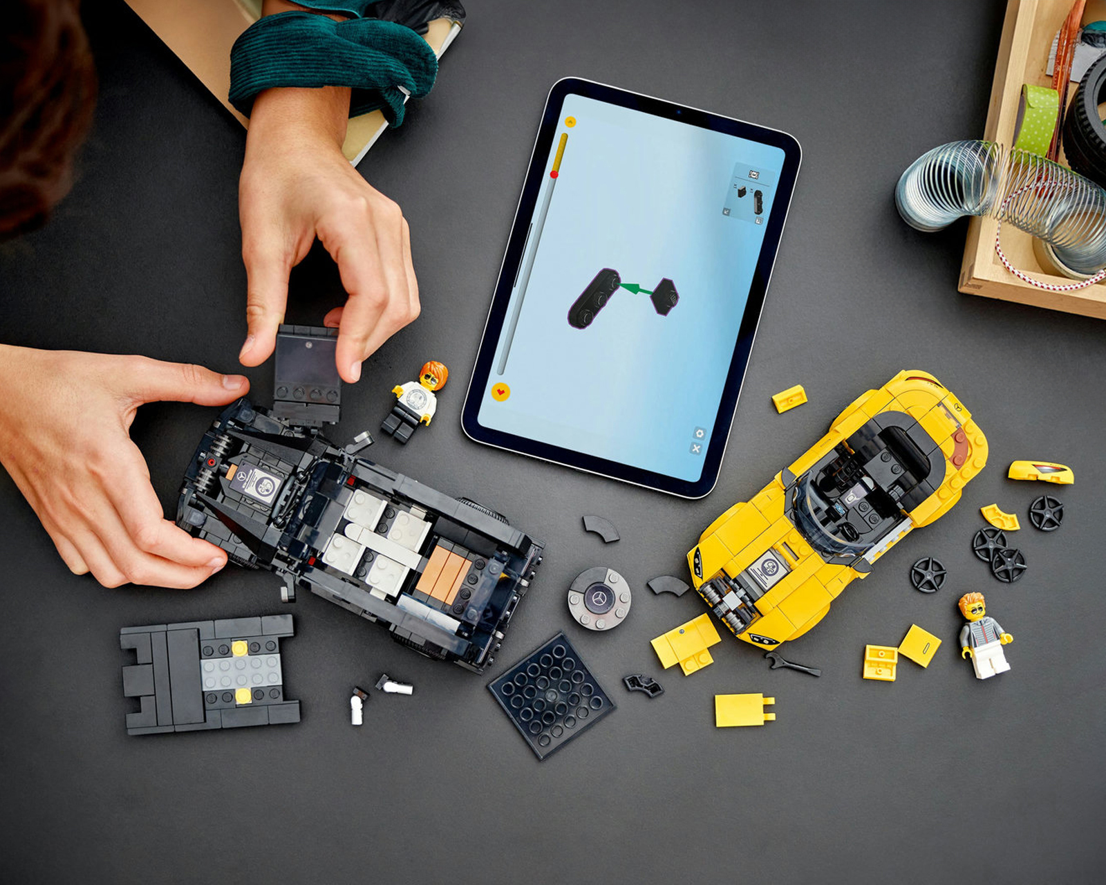 Foto 5 pulgar | Foto 4 | LEGO Speed Champions: Mercedes AMG G 63 y Mercedes AMG SL 63