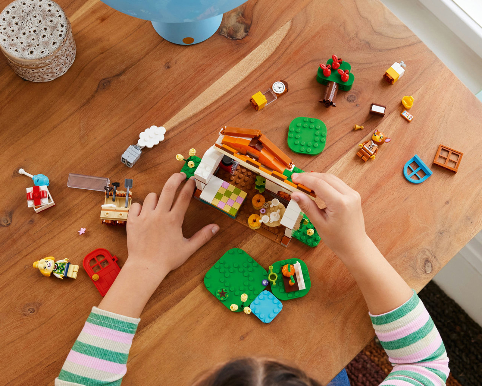 Foto 4 | Foto 4 | LEGO Animal Crossing: La Visita de Canela