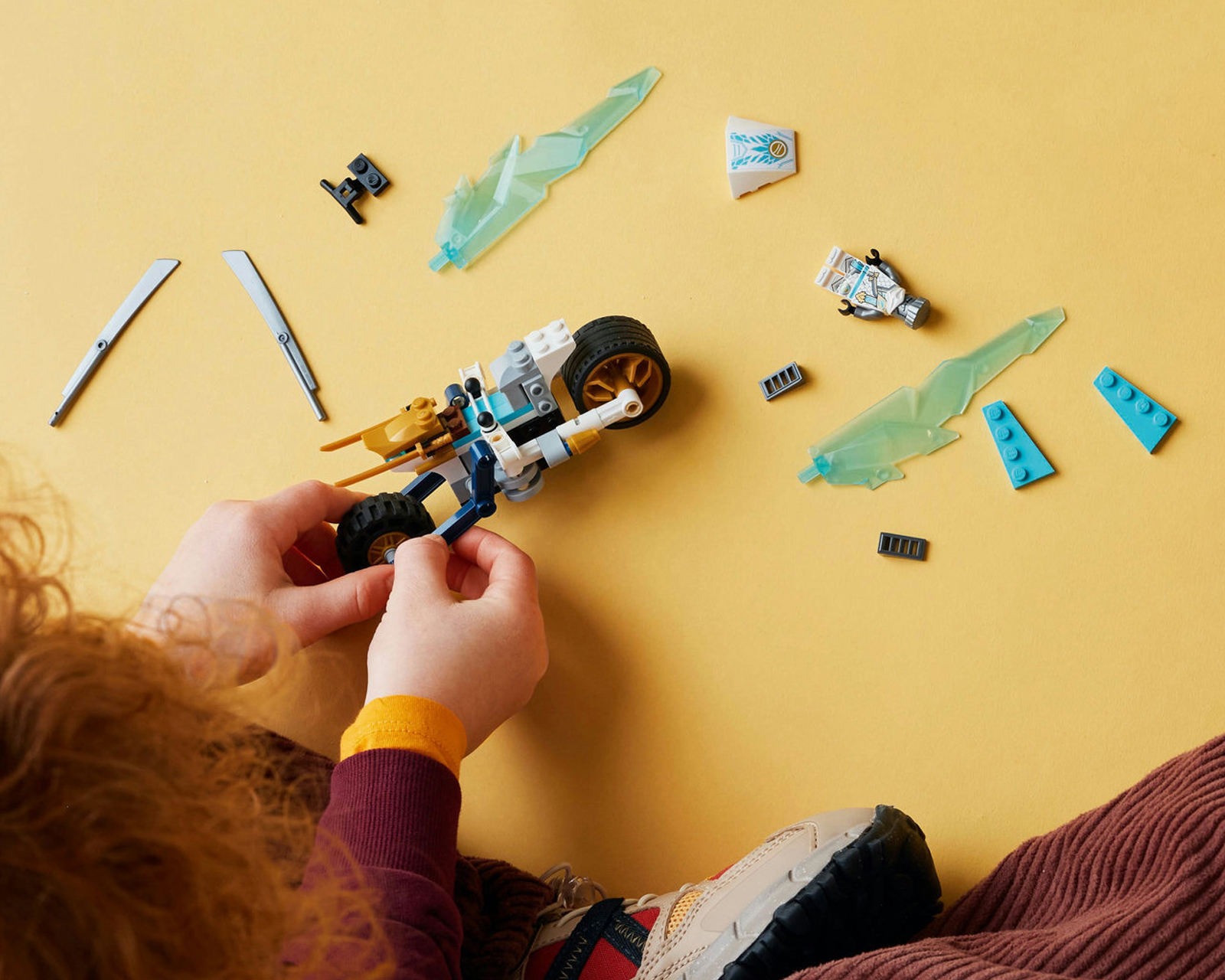 Foto 5 pulgar | Foto 4 | LEGO Ninjago: Moto de Hielo de Zane