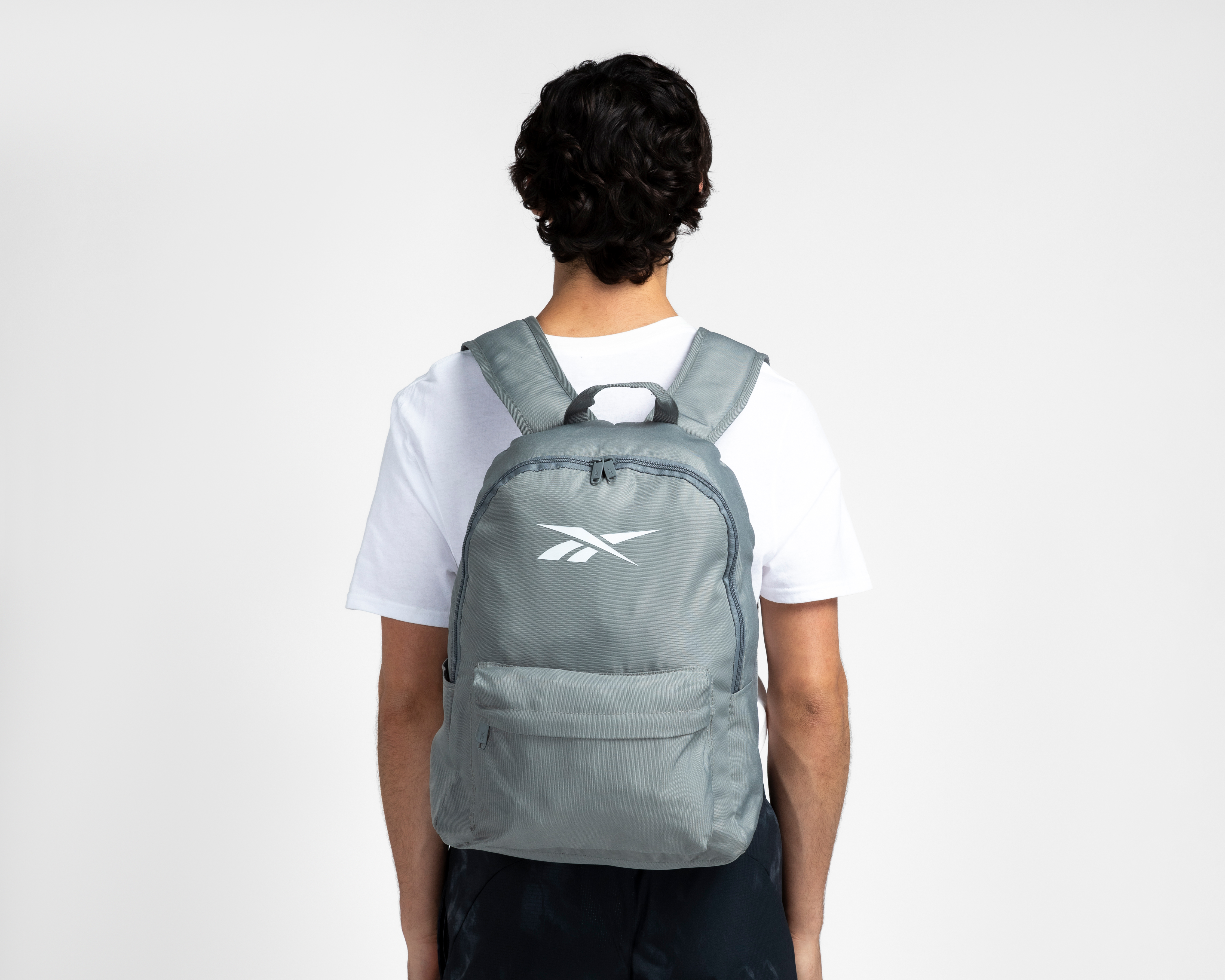 Foto 9 pulgar | Foto 8 | Mochila Reebok Gris