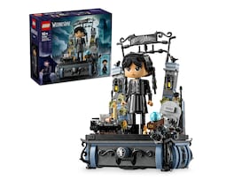 LEGO Wednesday: Merlina Addams
