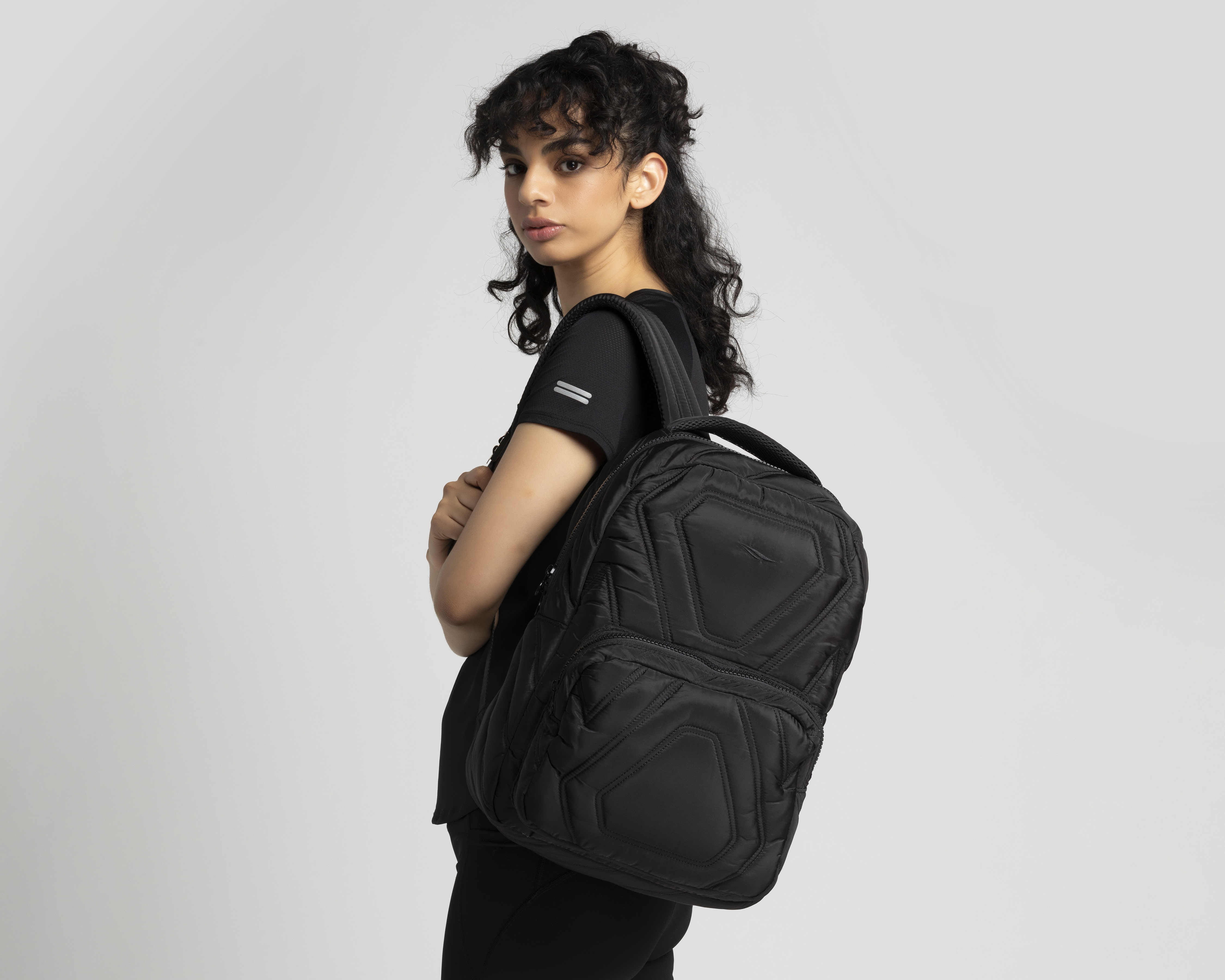 Foto 5 pulgar | Foto 4 | Mochila Sportline Negra