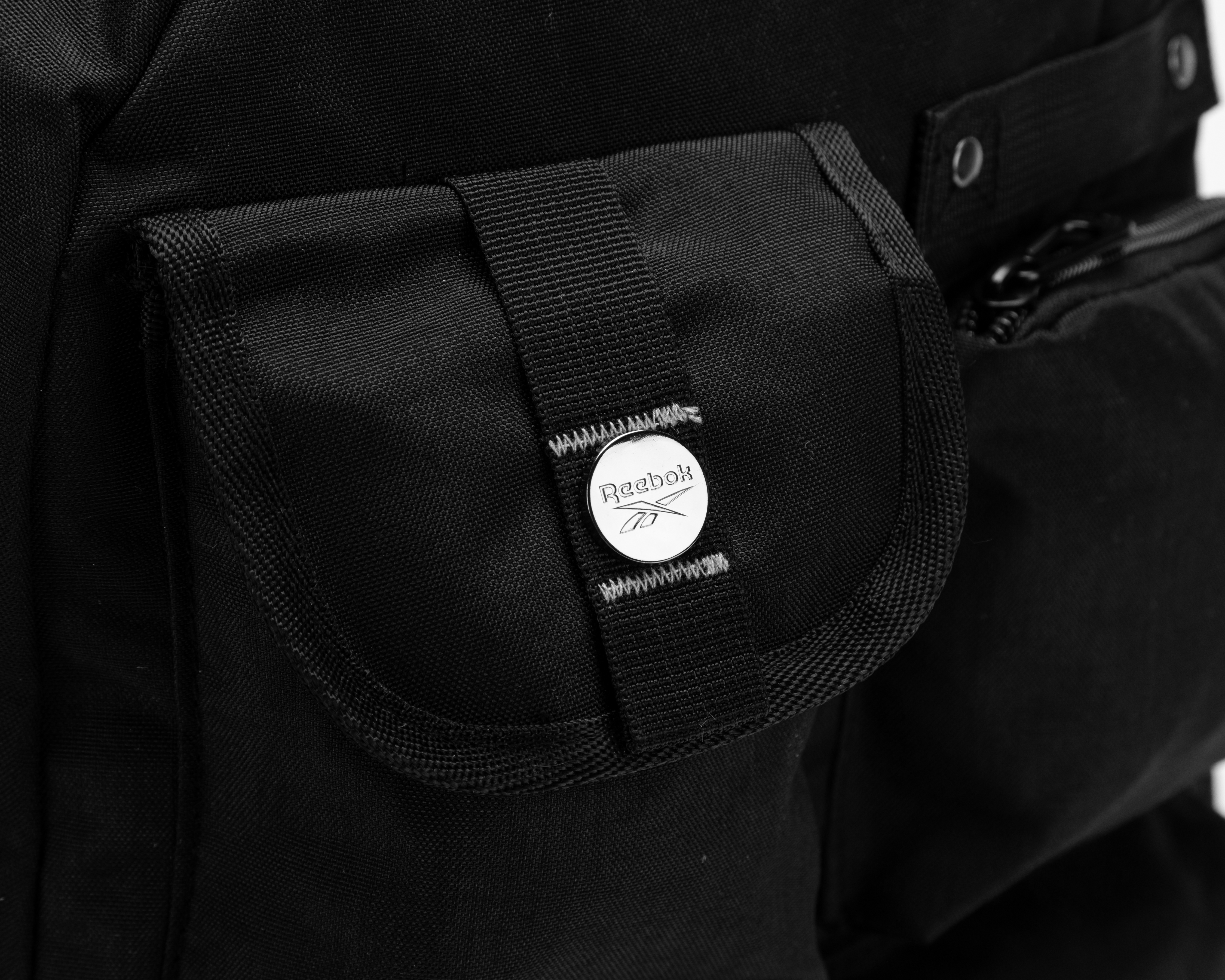 Foto 6 pulgar | Foto 5 | Mochila Reebok Negra