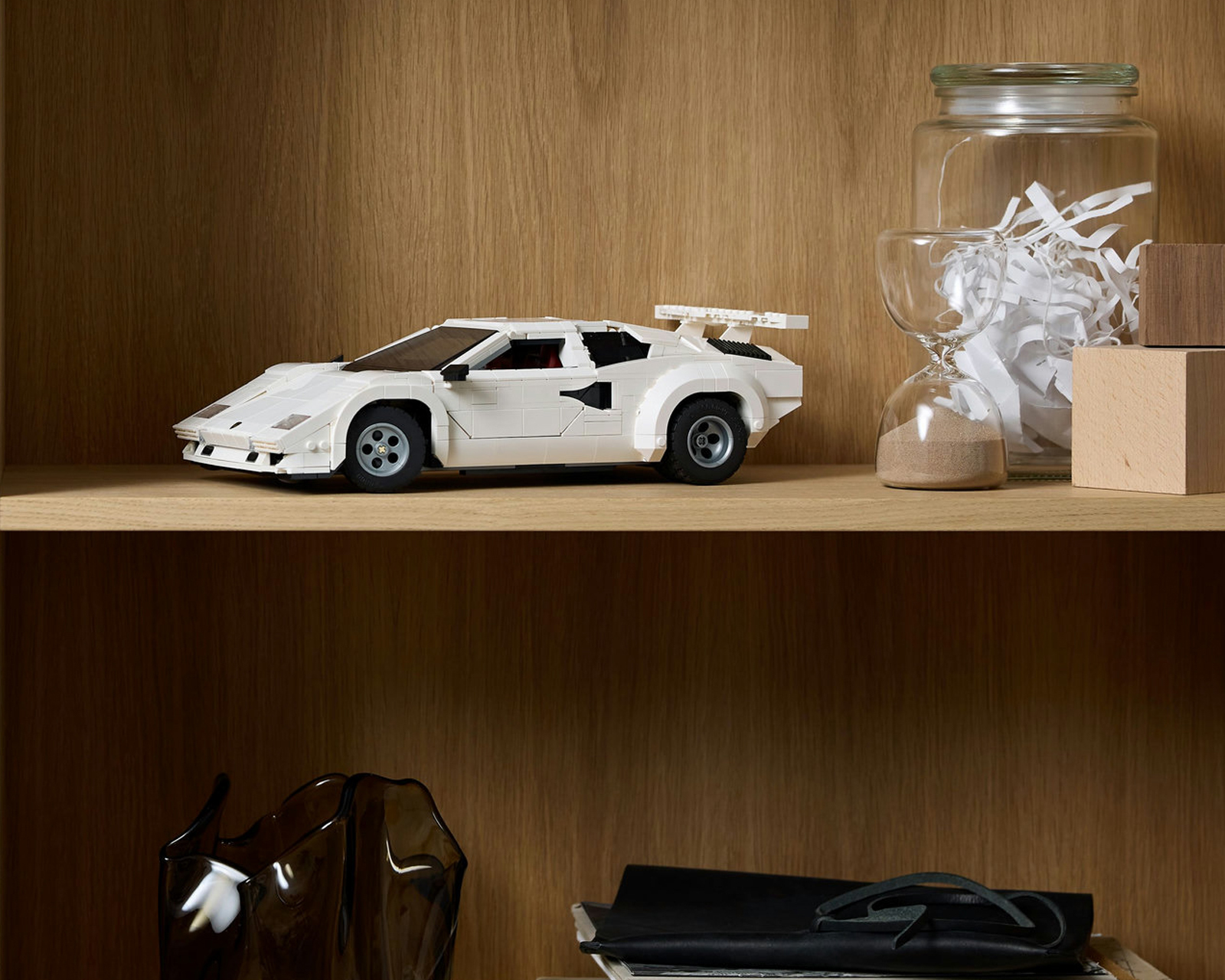Foto 8 pulgar | Foto 7 | LEGO Icons: Lamborghini Countach 5000 Quattrovalvole