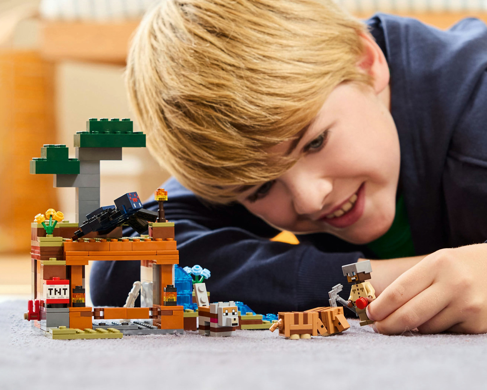 Foto 6 pulgar | Foto 5 | LEGO Minecraft: La Expedición a la Mina del Armadillo