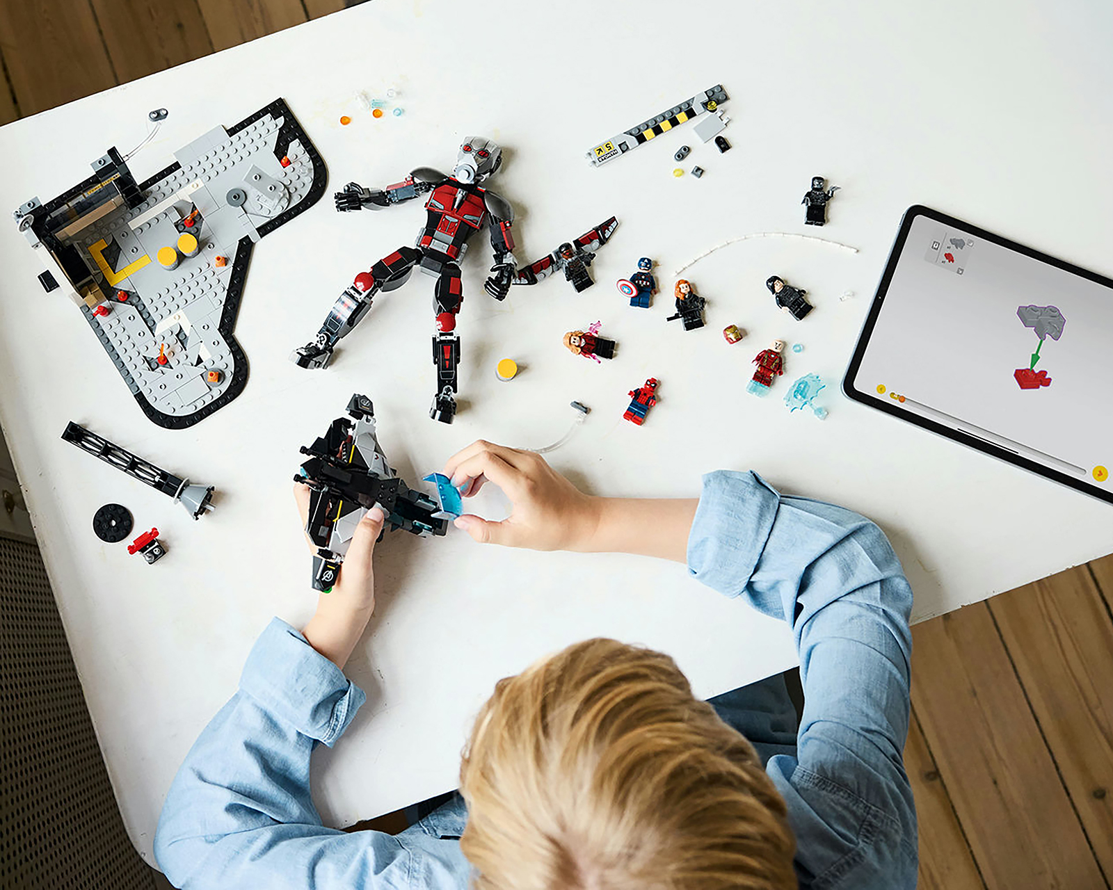 Foto 5 pulgar | Foto 4 | LEGO Gran Batalla de Capitán América: Civil War