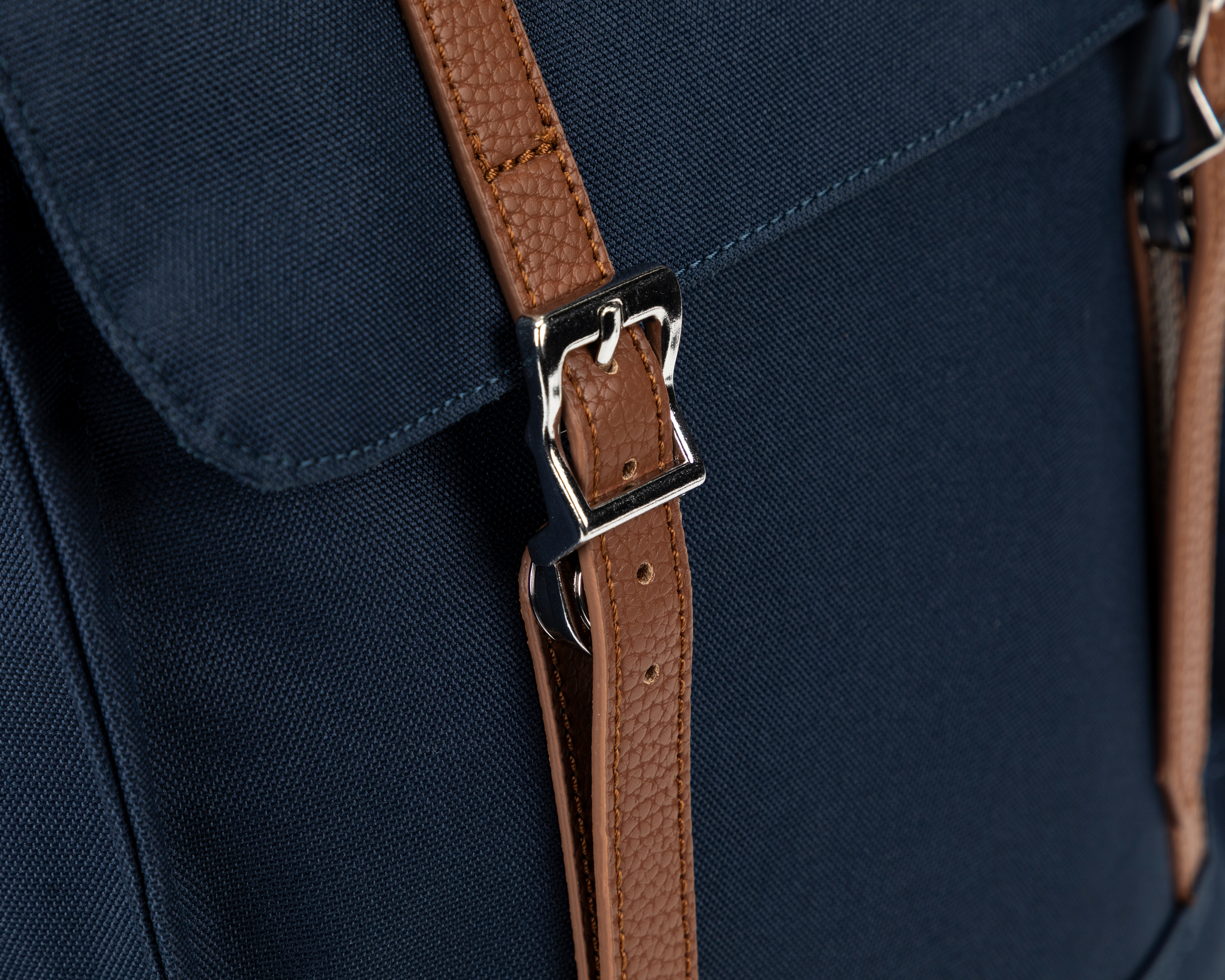 Foto 6 pulgar | Foto 5 | Mochila Herschel Azul