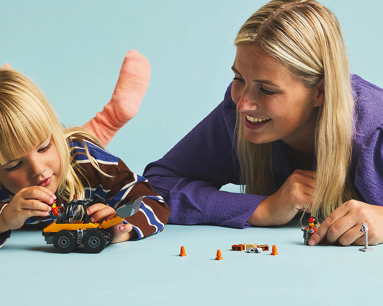 Foto 6 | Foto 5 | LEGO City: Cargadora con Ruedas Amarilla