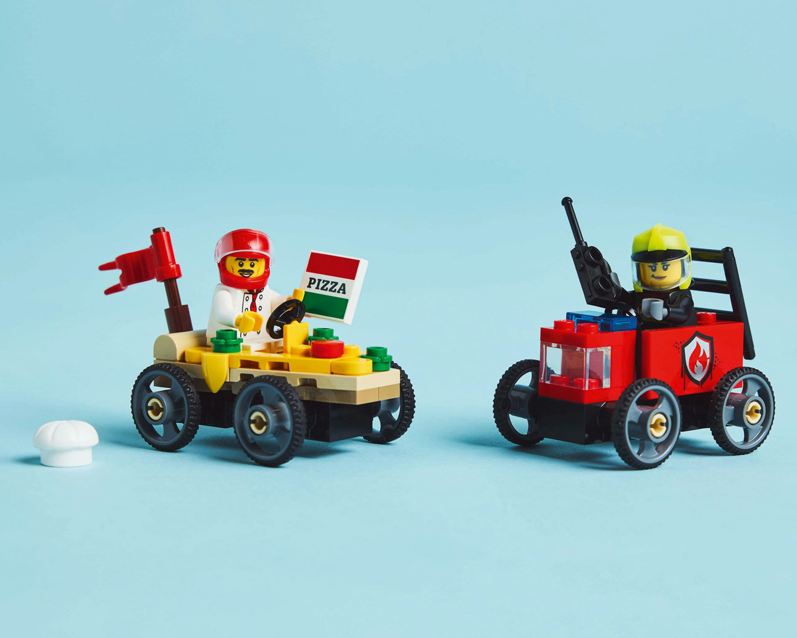 Foto 7 pulgar | Foto 6 | LEGO City: Pack de Coches de Carreras Pizza vs Camión de Bomberos