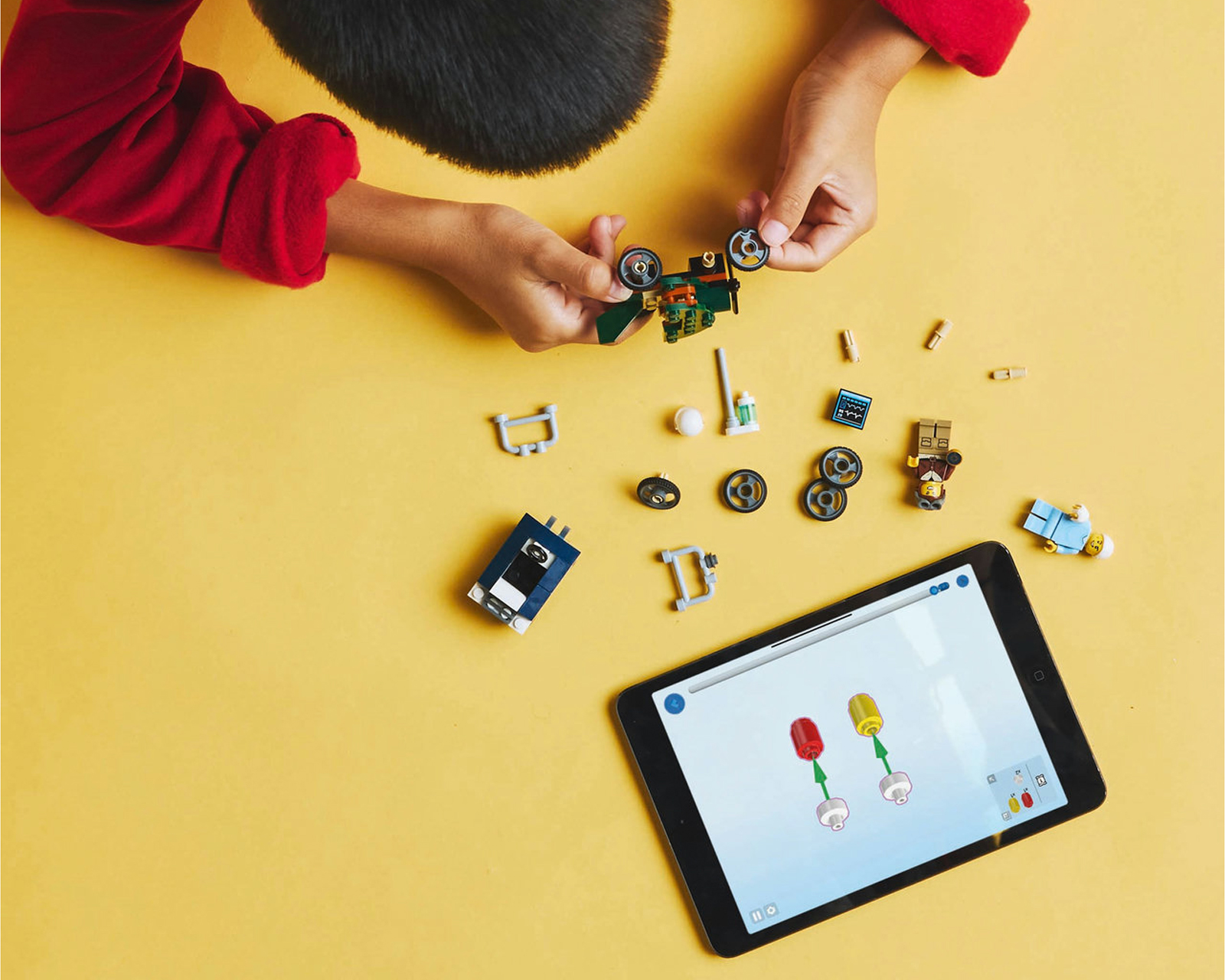 Foto 4 | Foto 4 | LEGO City: Pack de Coches de Carreras Avión vs Cama de Hospital