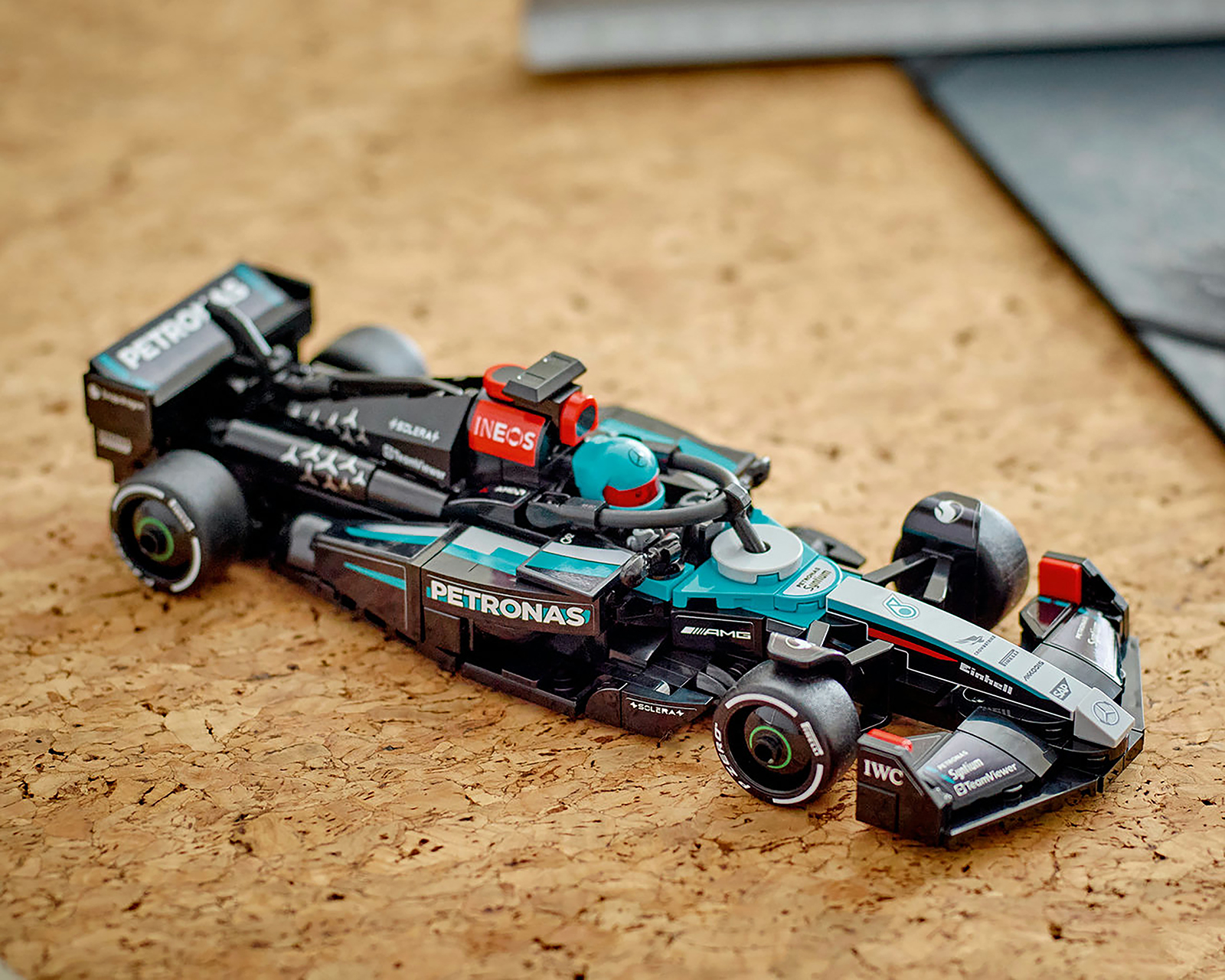 Foto 7 pulgar | Foto 6 | LEGO Speed Champions: Coche de Carreras Mercedes-AMG F1 W15