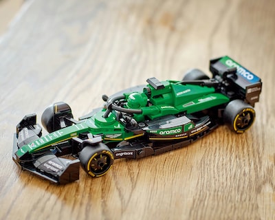 Foto 6 | Foto 6 | LEGO Speed Champions: Coche de Carreras Aston Martin Aramco F1