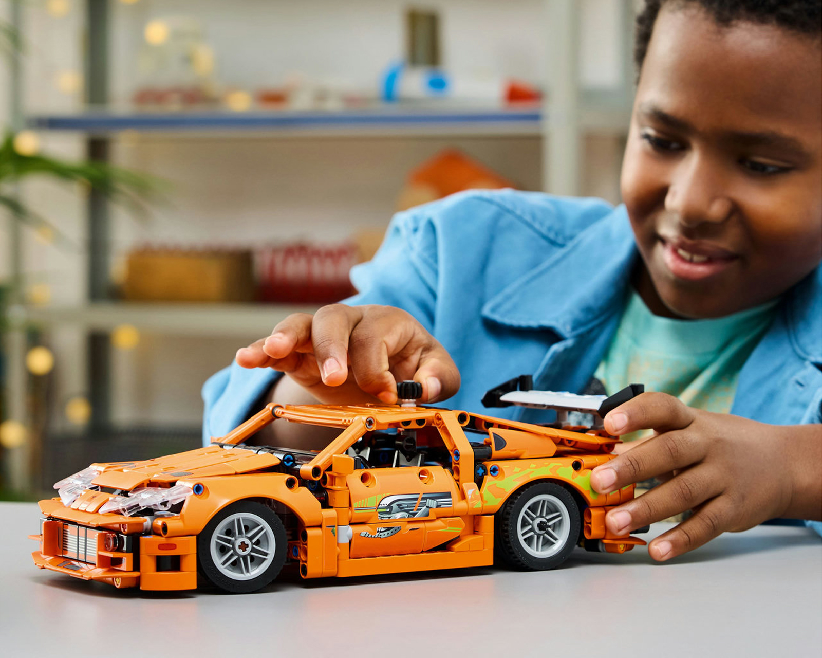 Foto 6 pulgar | Foto 5 | LEGO Rápido y Furioso Toyota Supra MK4