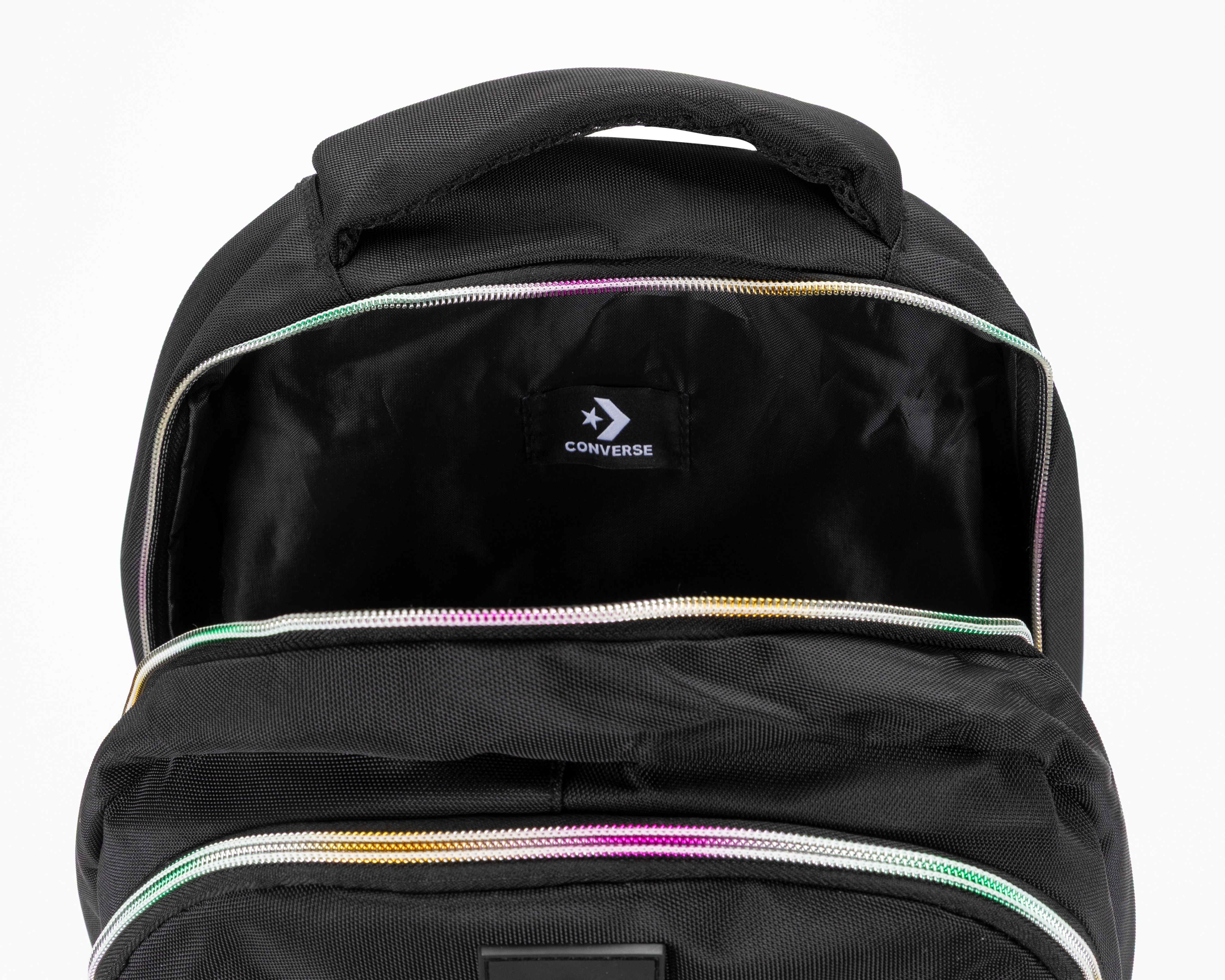 Foto 7 pulgar | Foto 6 | Mochila Converse BTS Negra