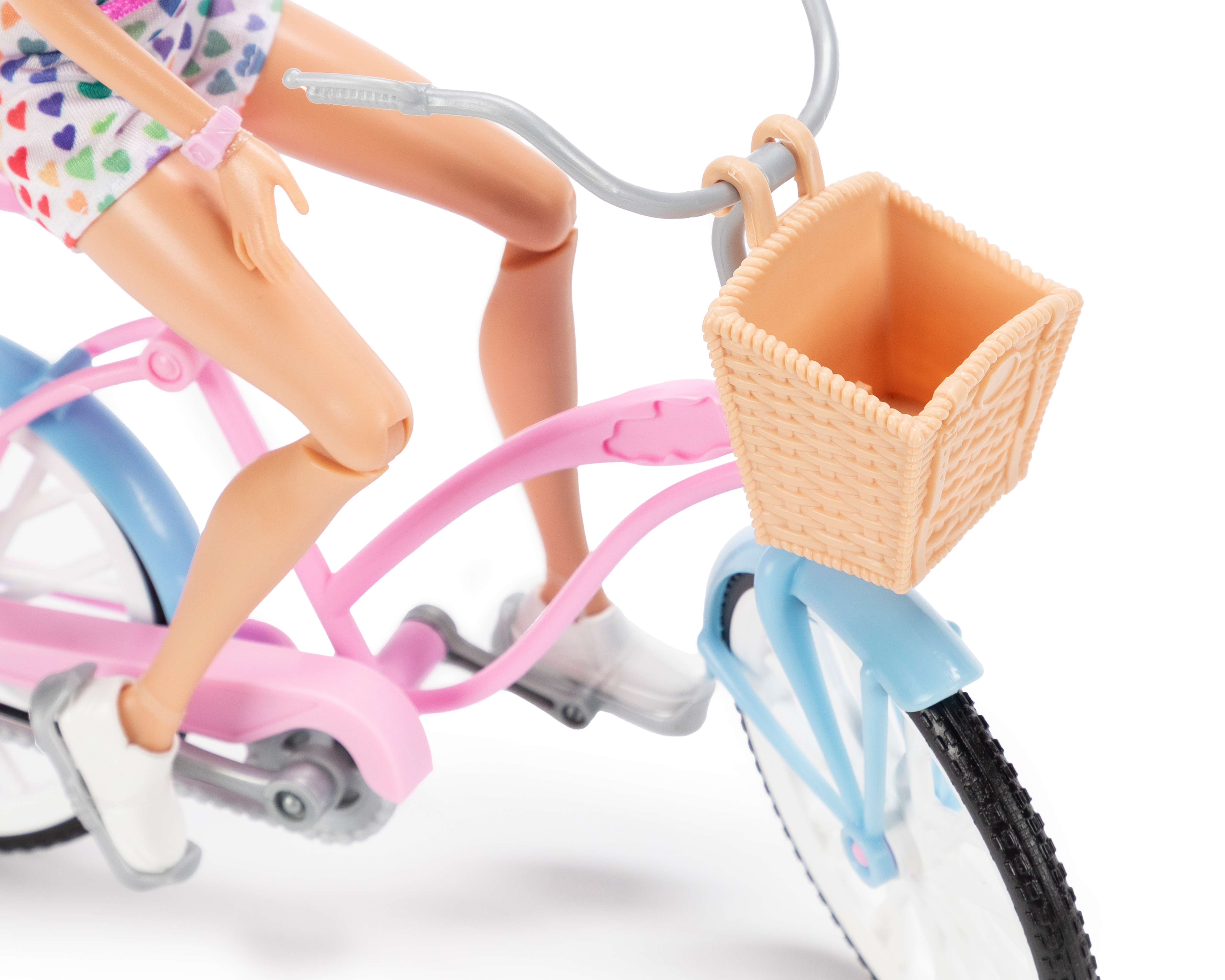 Foto 2 | Foto 2 | Muñeca Barbie Paseo en Bicicleta