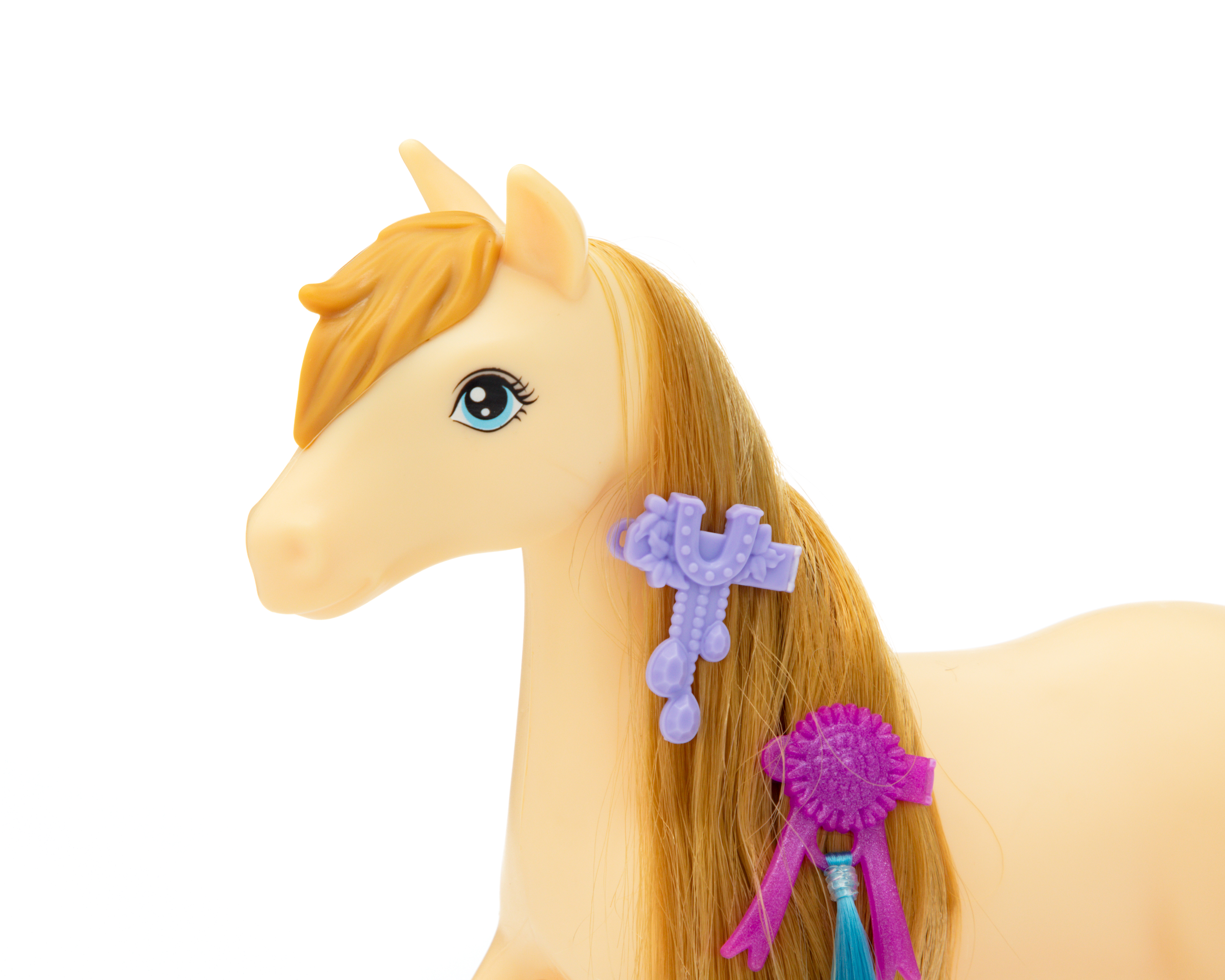 Foto 3 pulgar | Foto 2 | Pony Barbie Mysteries The Great Horse Chase con Accesorios