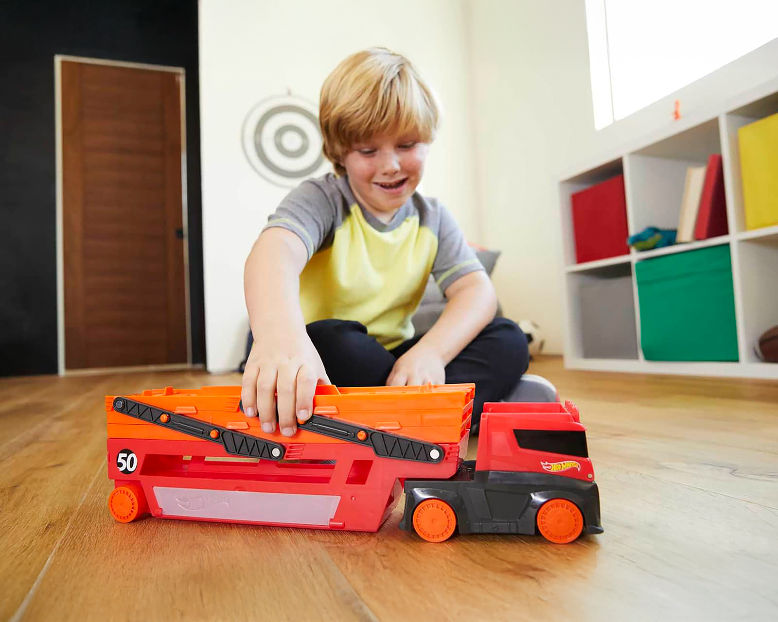 Foto 7 pulgar | Foto 6 | Pista de Juguete Mega Remolque Hot Wheels