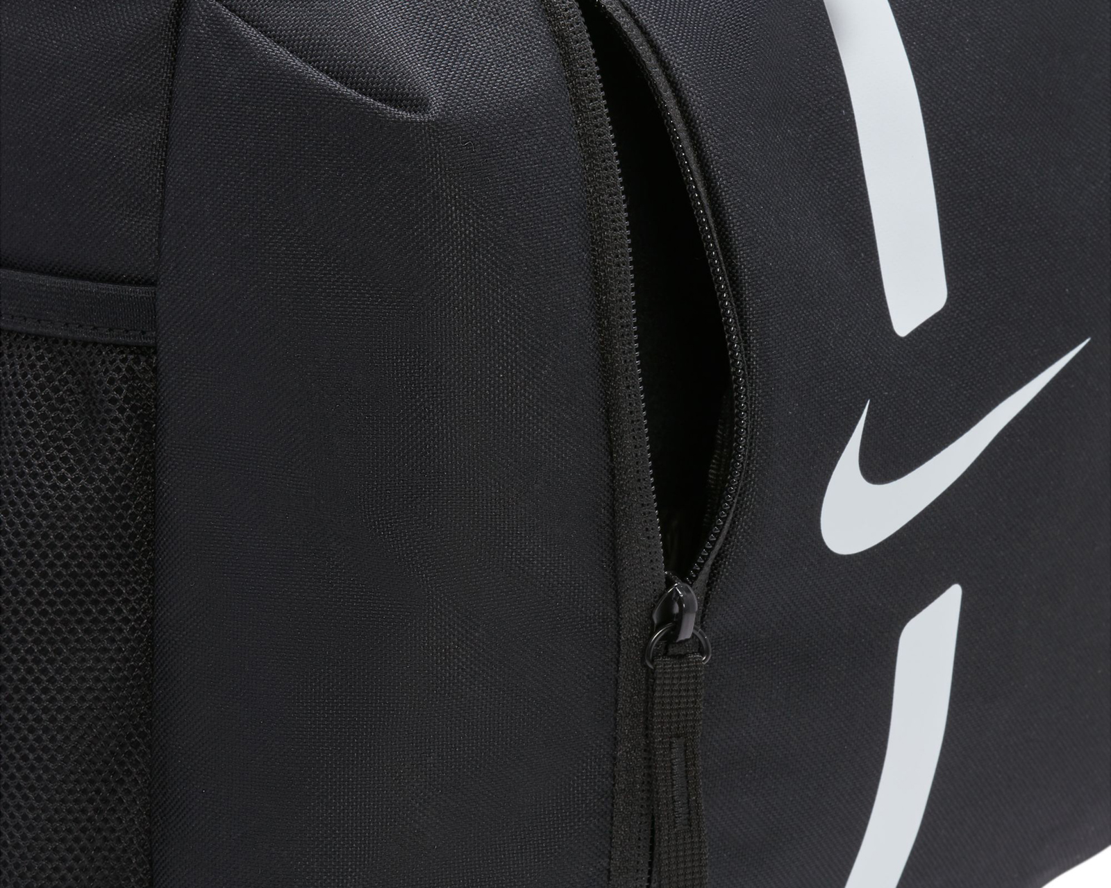 Foto 5 pulgar | Foto 4 | Mochila Nike Academy Team Negra