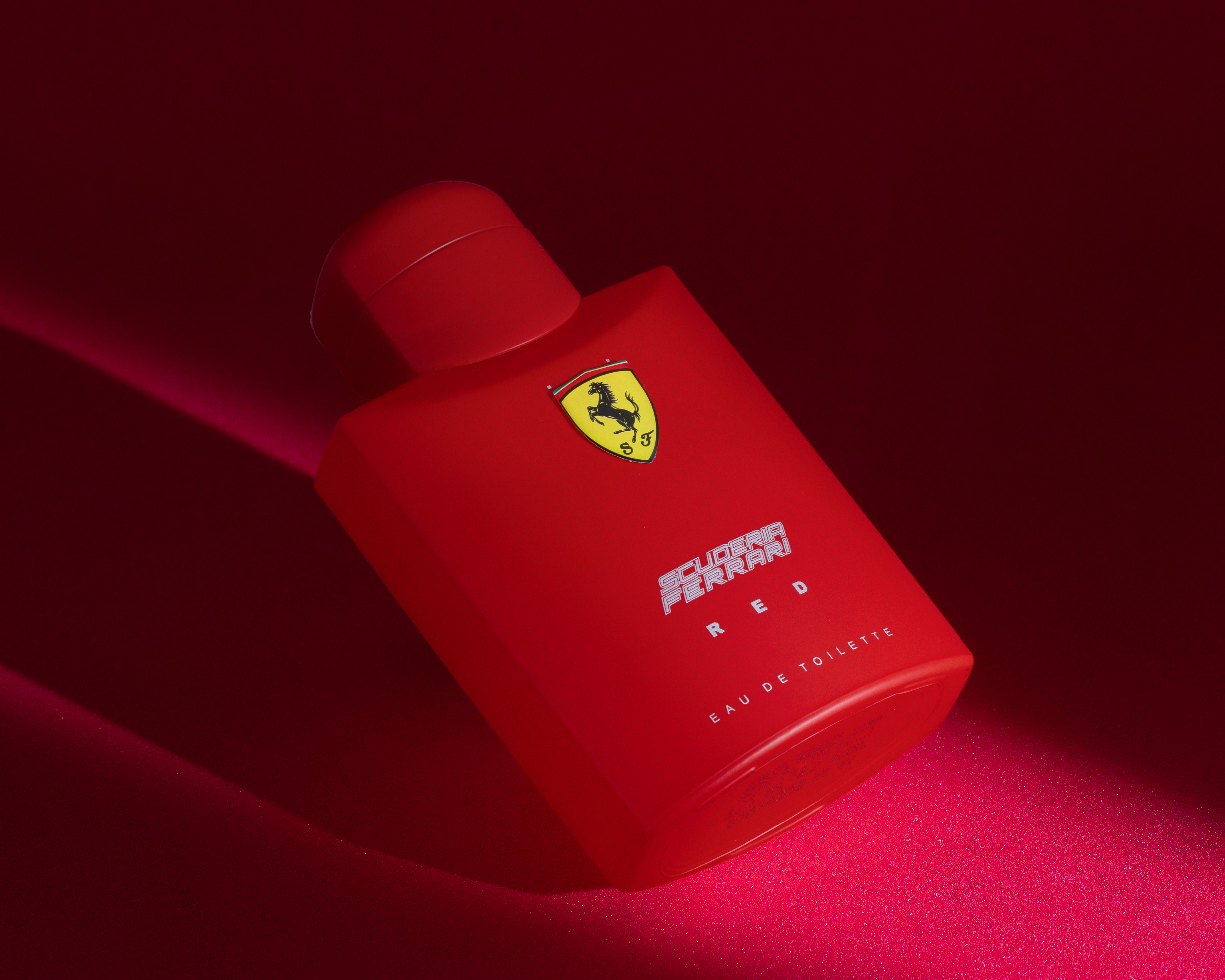 Foto 5 pulgar | Foto 4 | Perfume Ferrari Scuderia Ferrari Red Eau de Toilette 125 ml