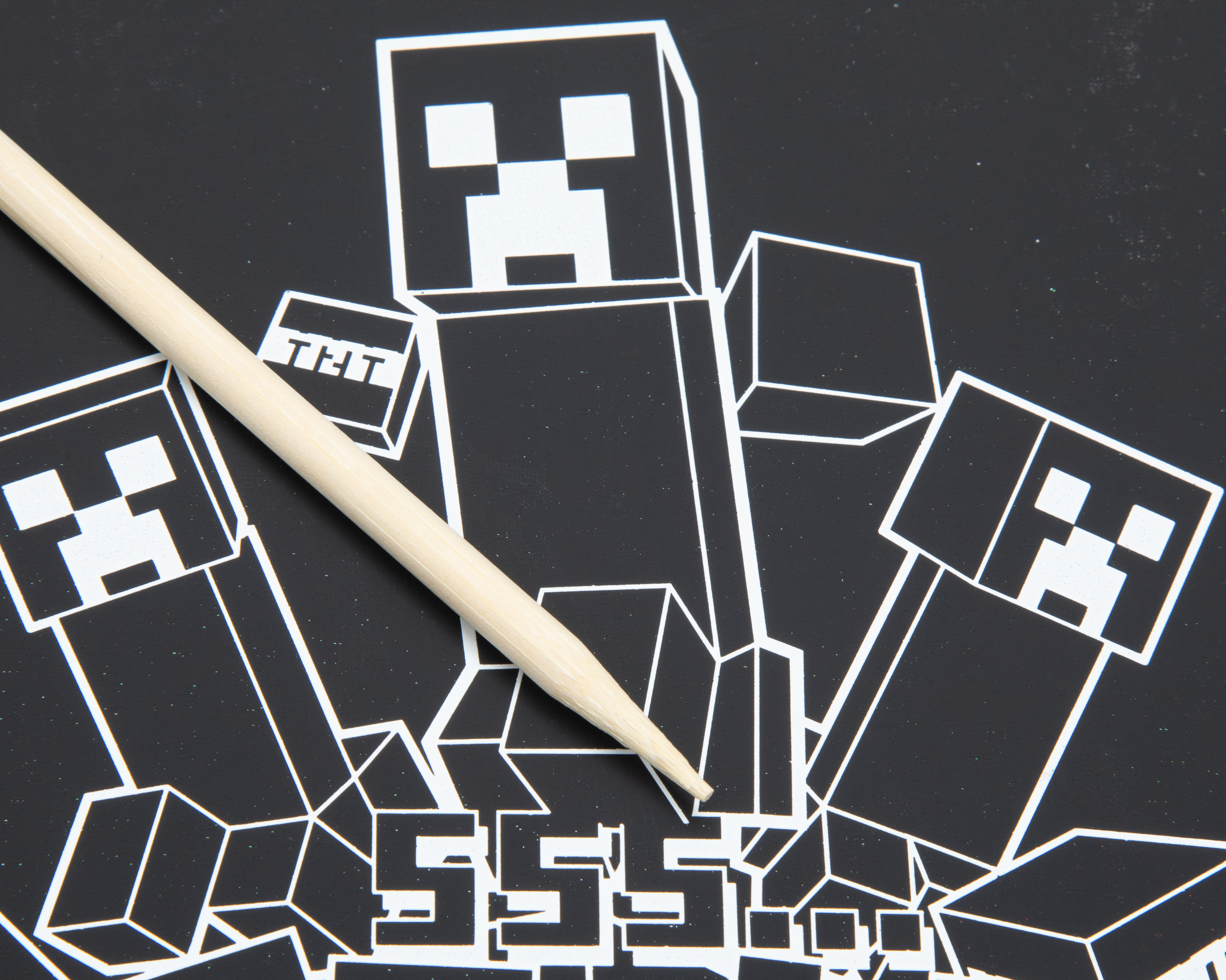 Foto 4 pulgar | Foto 3 | Libro para Dibujar y Rapar Reutilizable Toy Jam Minecraft con Pincel de Agua