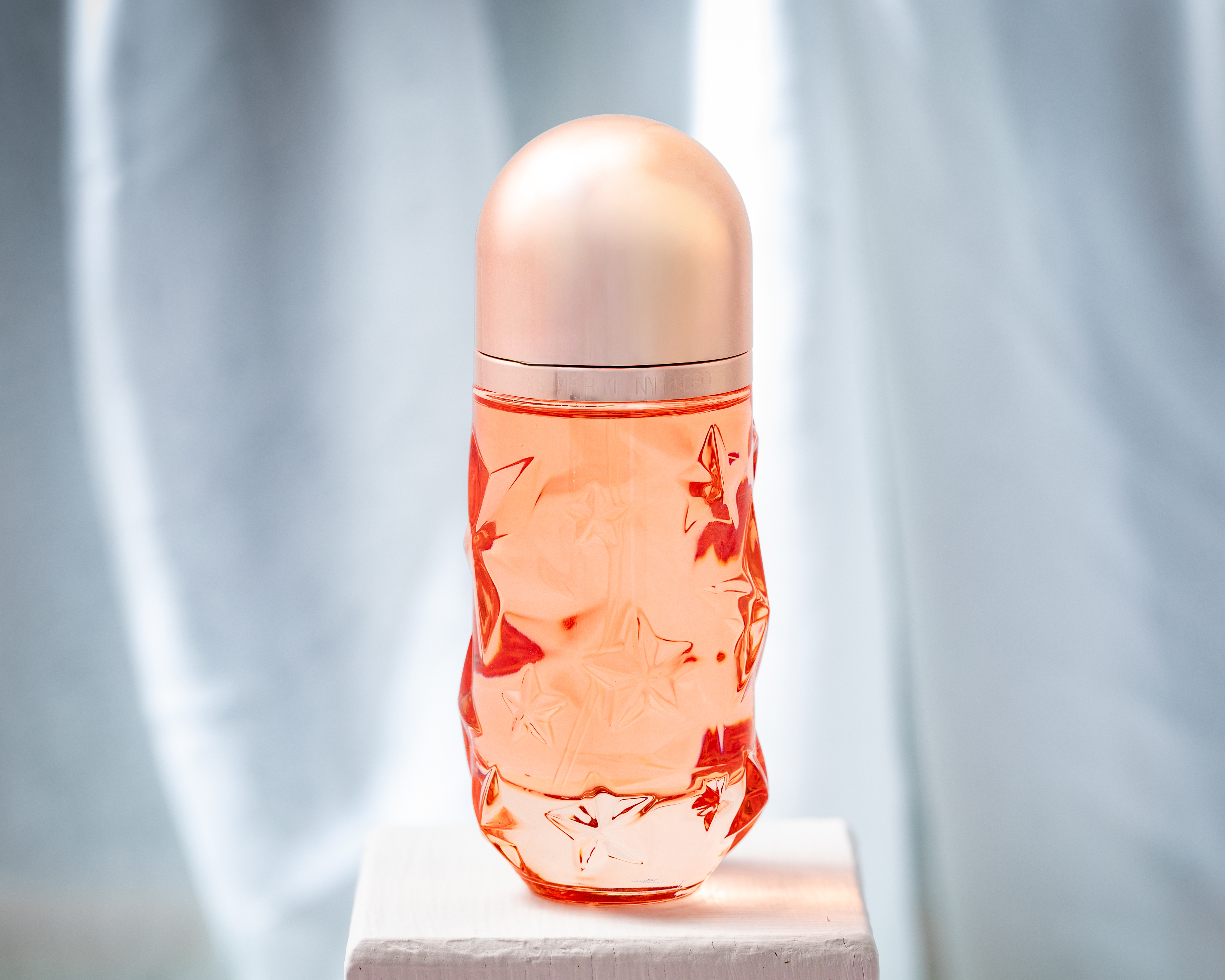 Foto 4 | Foto 4 | Perfume Carolina Herrera 212 VIP Rosé NYC Rodeo Eau de Parfum 80 ml