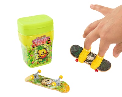 Foto 7 | Foto 7 | Skate de Juguete Hot Wheels con Estuche de Chicles 1 Pieza al Azar