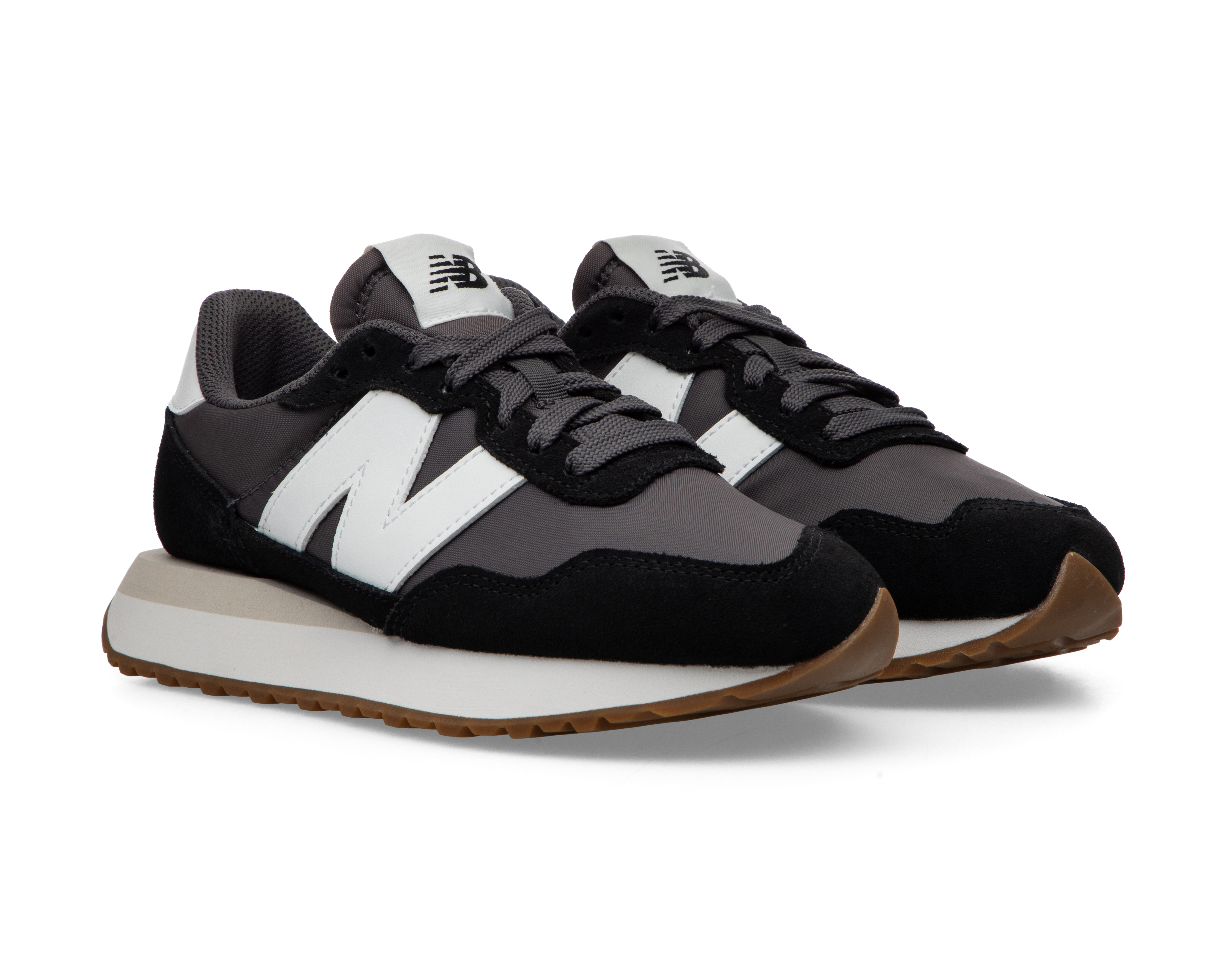 Foto 2 pulgar | Foto 1 | Tenis Casuales New Balance 237 para Mujer