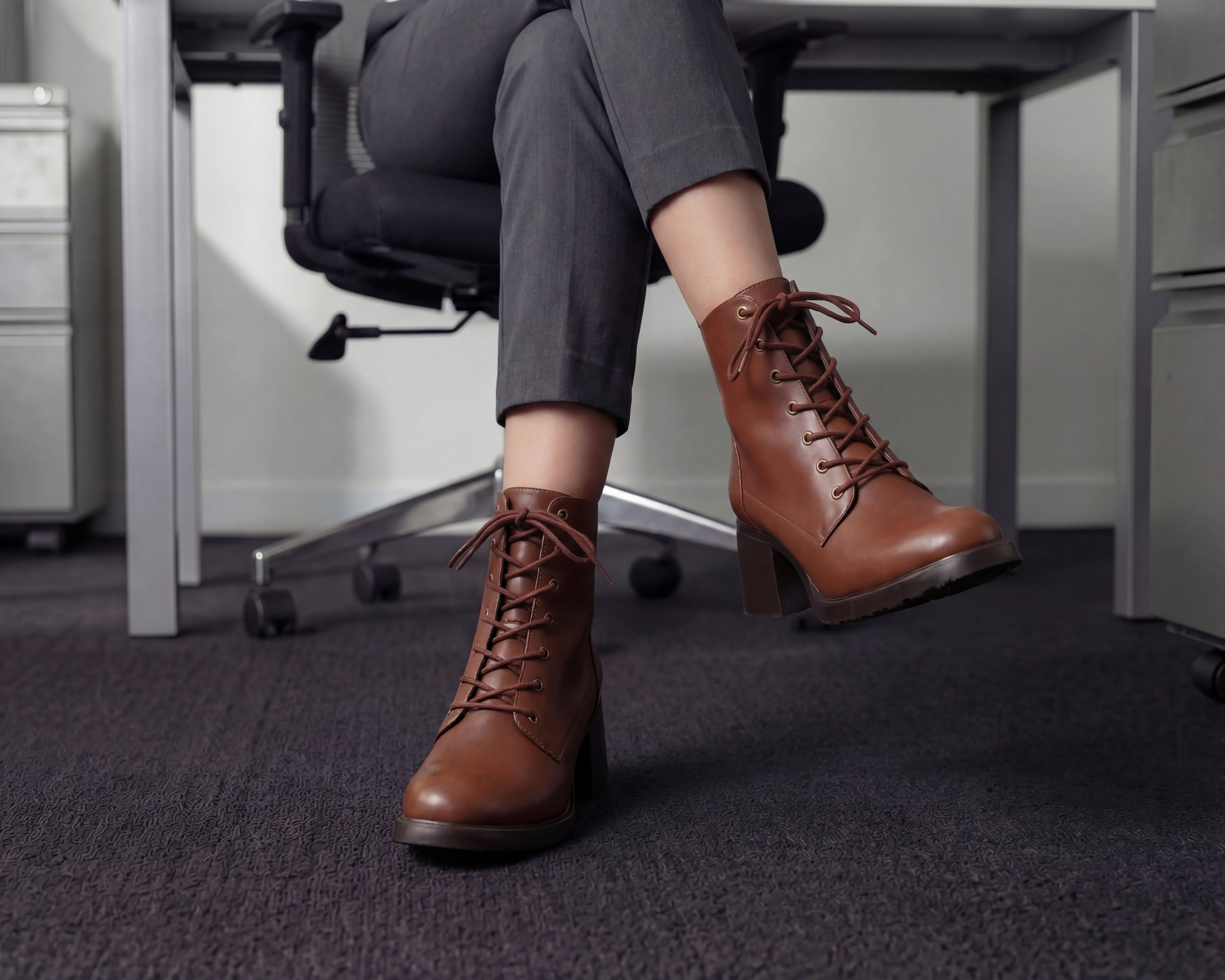 Foto 8 pulgar | Foto 7 | Botas Andrea para Mujer