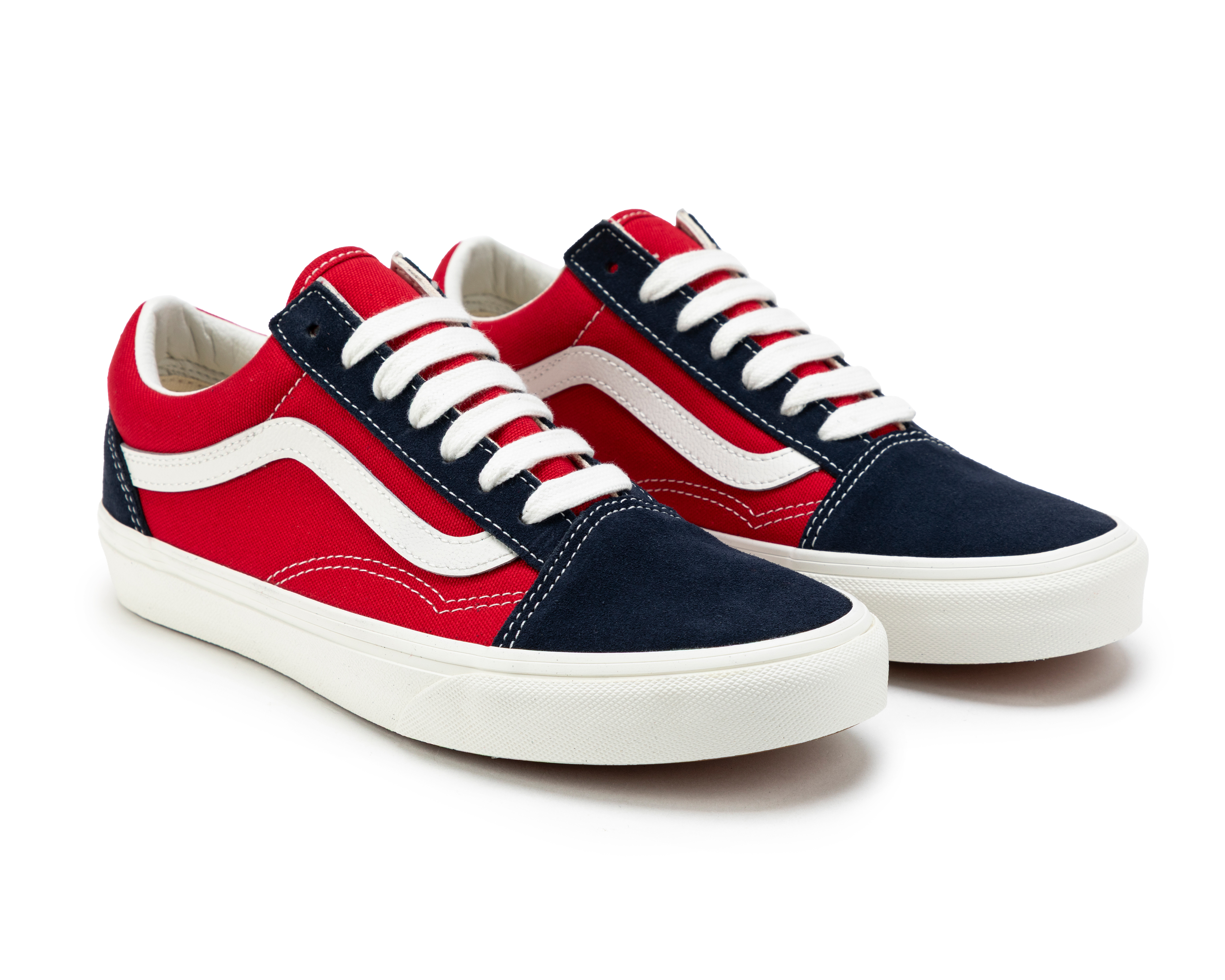 Foto 2 pulgar | Foto 1 | Tenis Vans Old Skool Juveniles