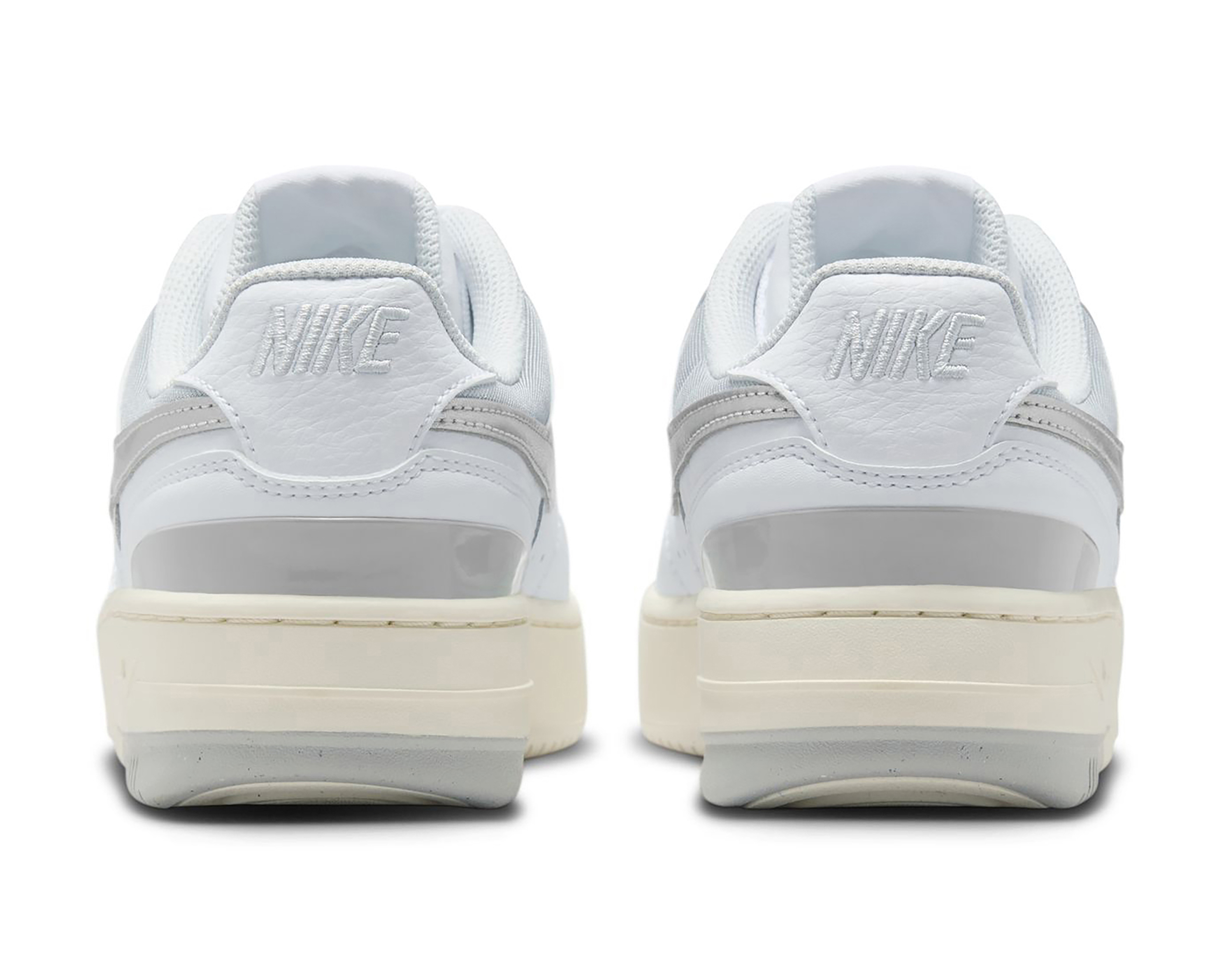 Foto 4 pulgar | Foto 3 | Tenis Nike Gamma Force para Mujer