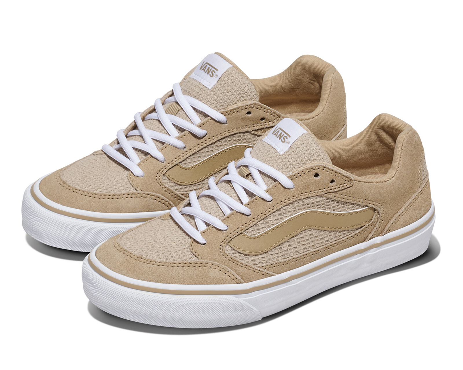 Foto 2 pulgar | Foto 1 | Tenis Vans Fairview Juveniles