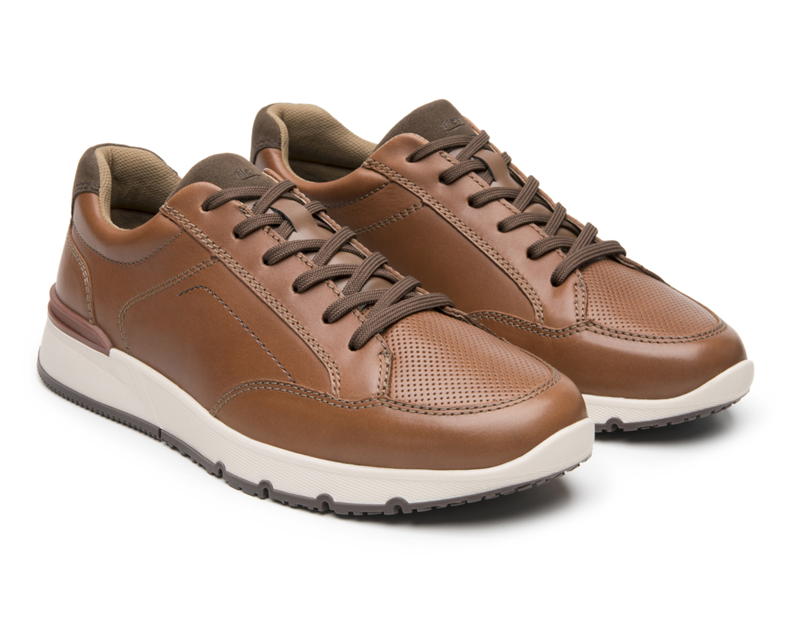 Tenis Casuales Flexi de Piel Dariel para Hombre