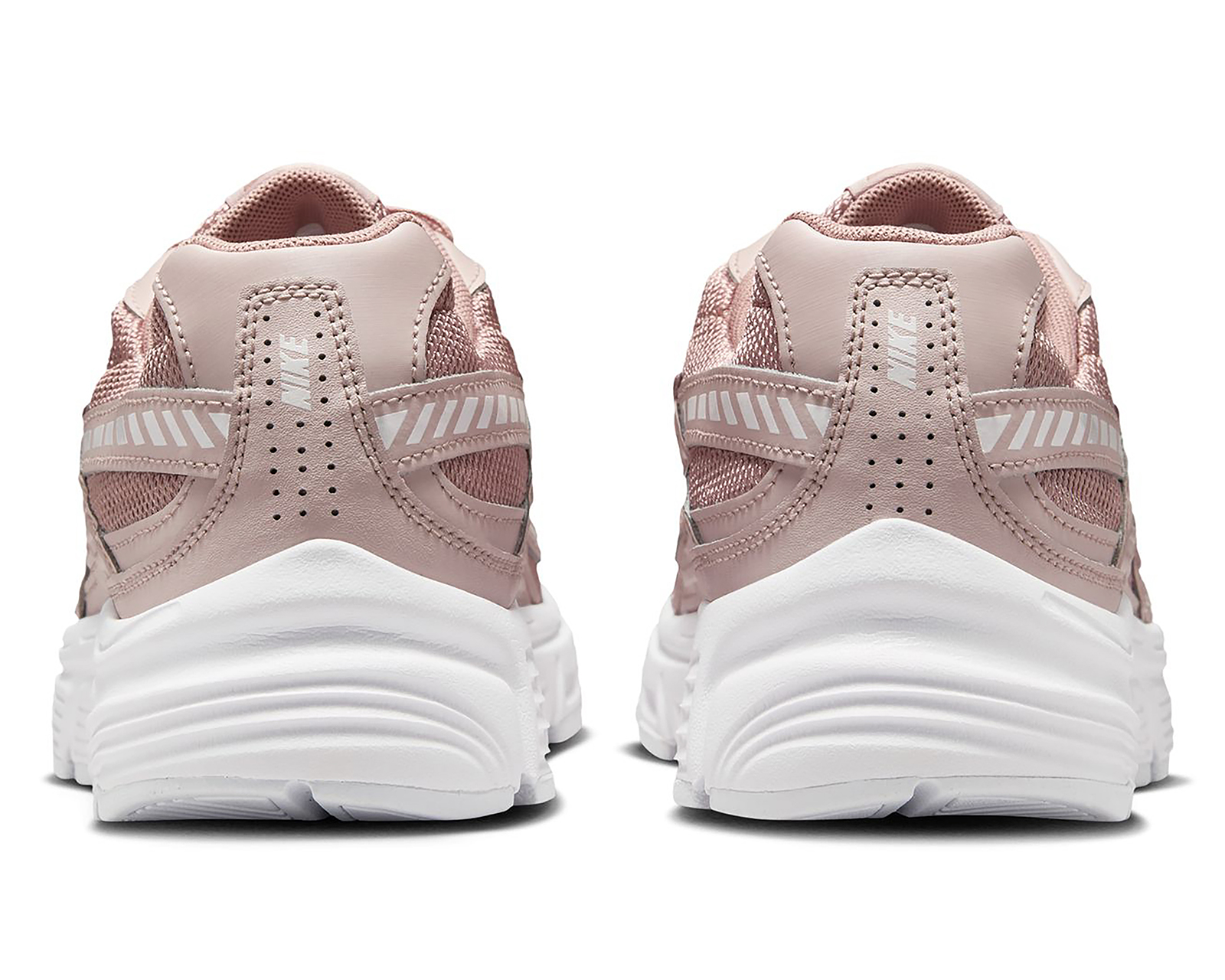 Foto 5 pulgar | Foto 4 | Tenis Nike Initiator para Mujer